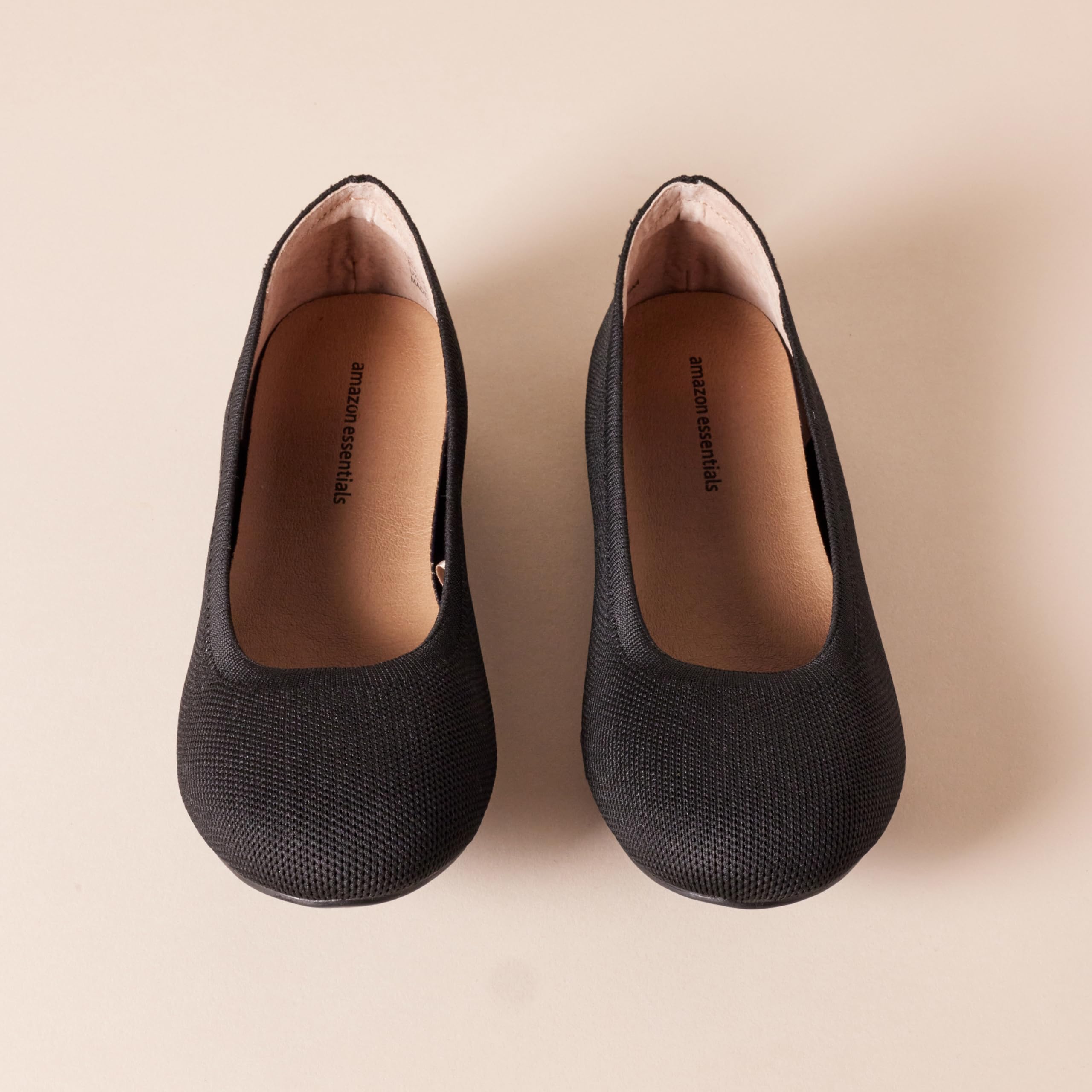 Amazon Essentials Women's Comfortable Knit Ballet Flats - Lightweight Slip-On Shoes for Work, Travel & Casual Wear