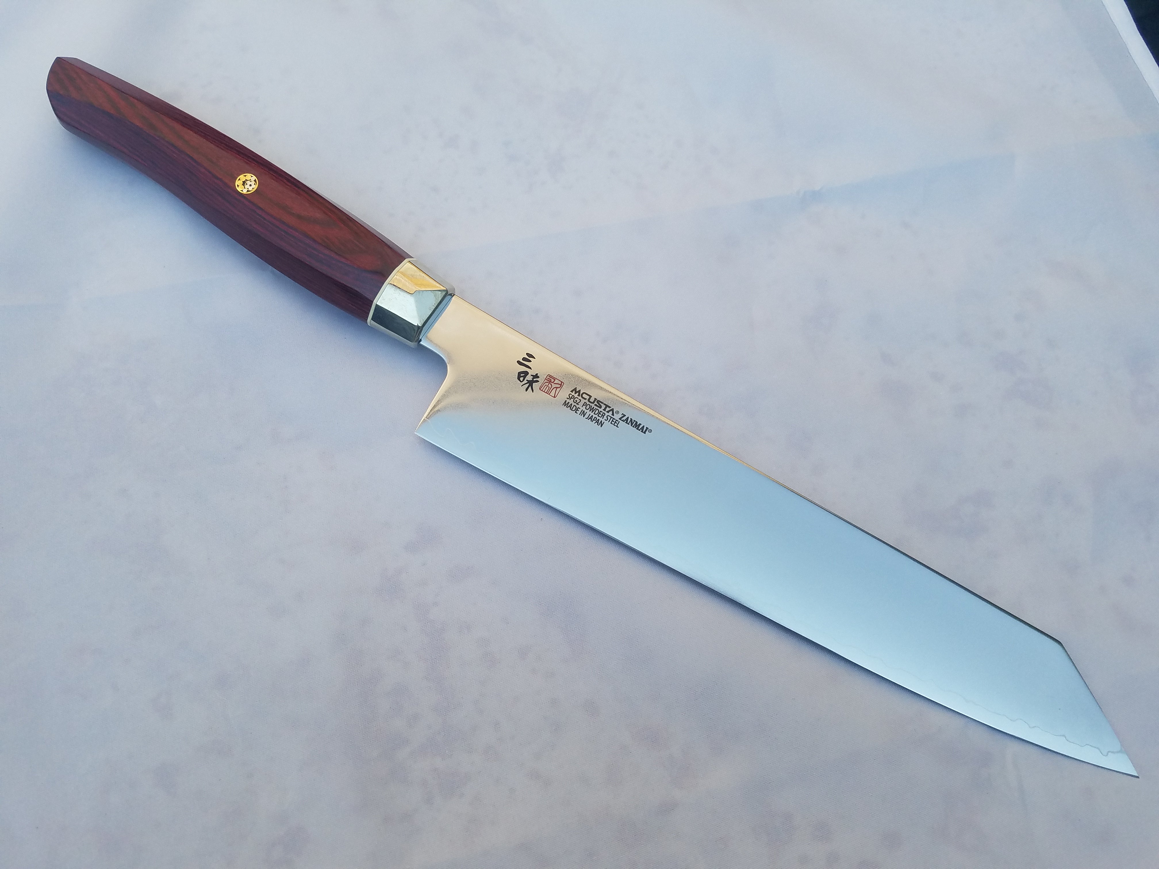Premium Mcusta Zanmai 230mm Kiritsuke Japanese Chef Knife - High Carbon Steel Blade for Professional Sushi, Sashimi & Vegetable Cutting - Perfect for Home Chefs & Culinary Enthusiasts