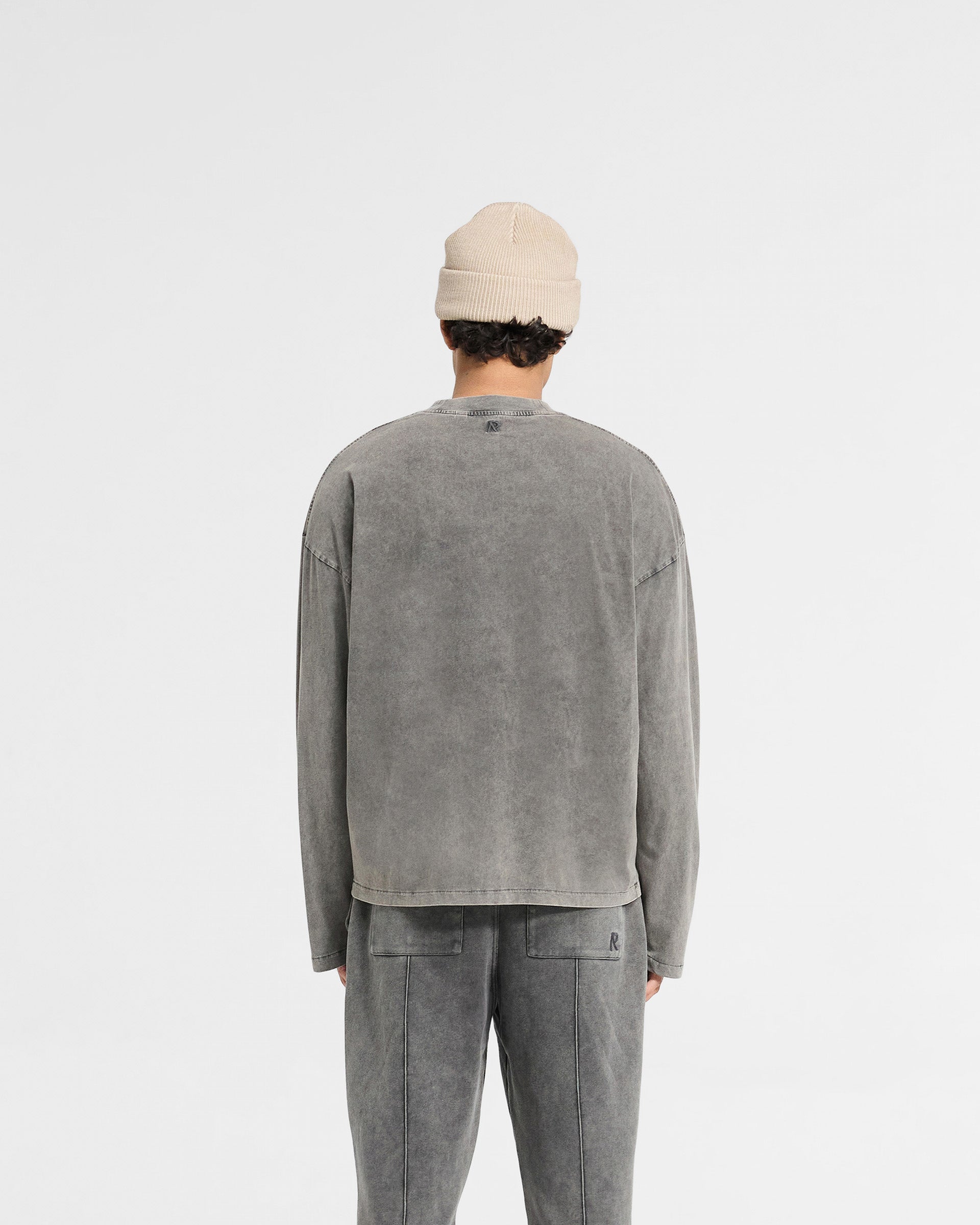 Vintage Grey Long Sleeve Open Cuff T-Shirt for Men - Retro Casual Shirt with Button Cuff Details - Perfect for Everyday Wear, Layering & Street Style Outfits