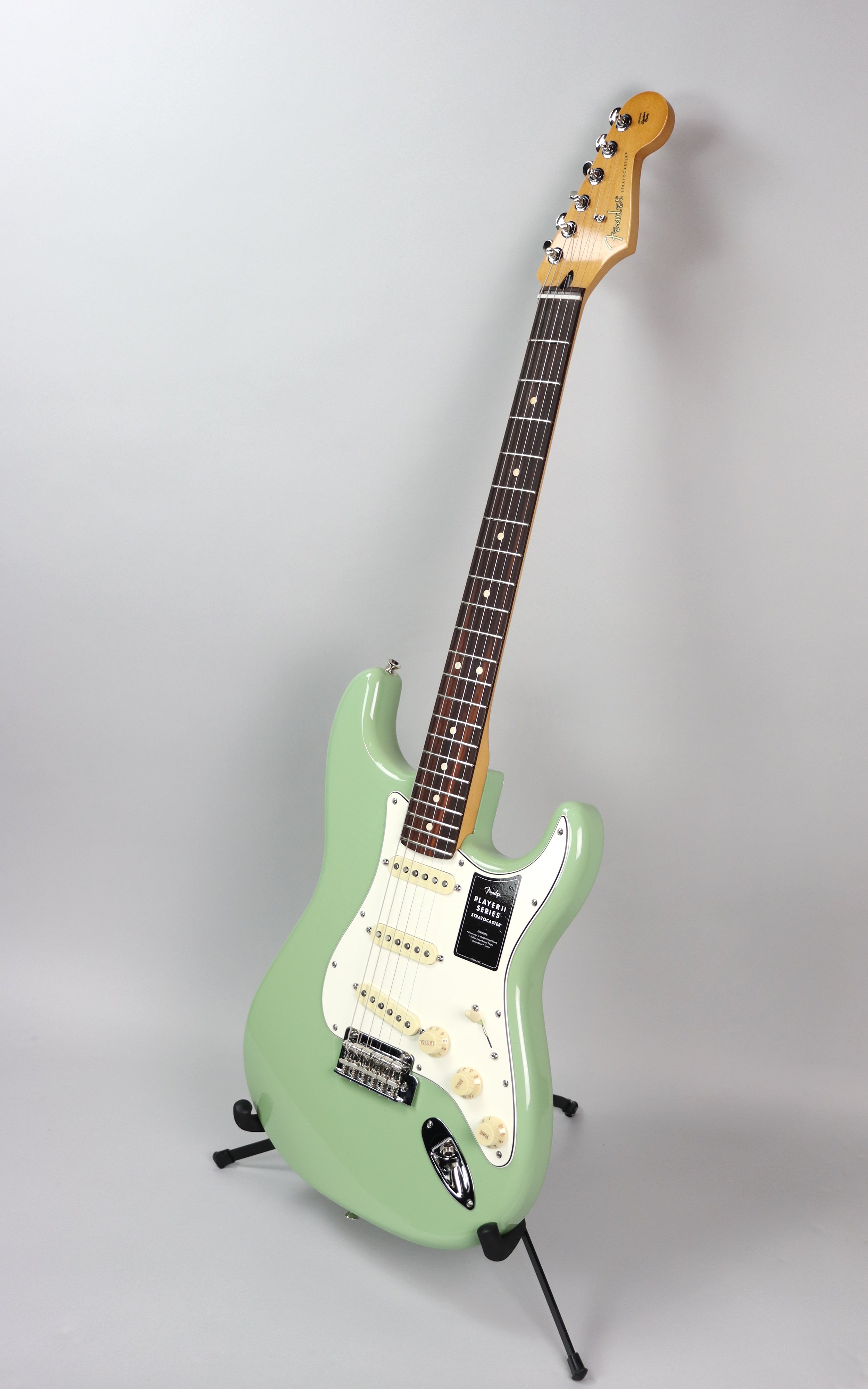 Fender Player II Stratocaster Electric Guitar in Birch Green with Mustang LT25 Amp Bundle – Perfect for Home Practice, Studio Recording & Live Performances