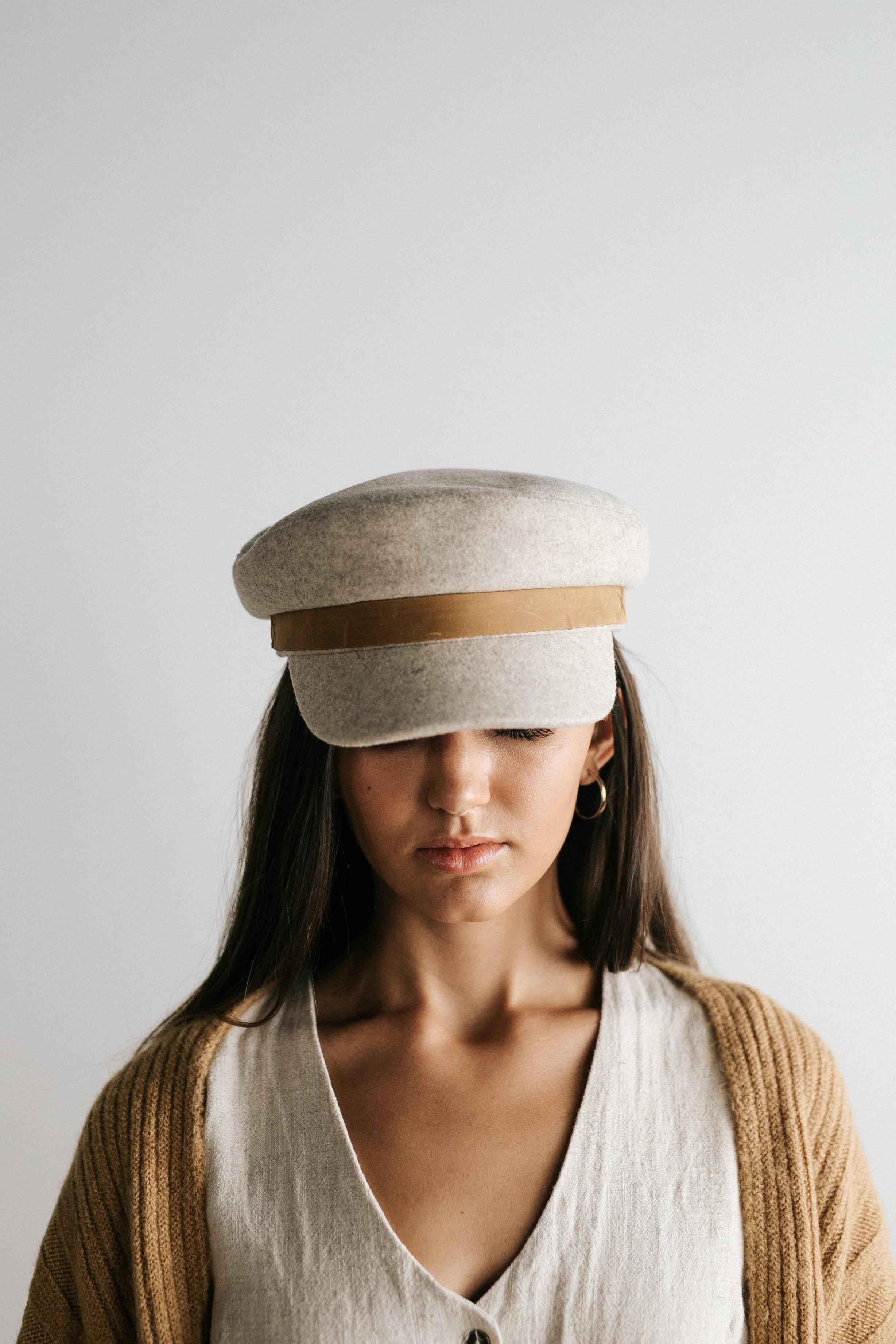 James Felt Cap - Classic Wool Fedora Hat for Men - Perfect for Outdoor Activities, Casual Wear & Special Occasions
