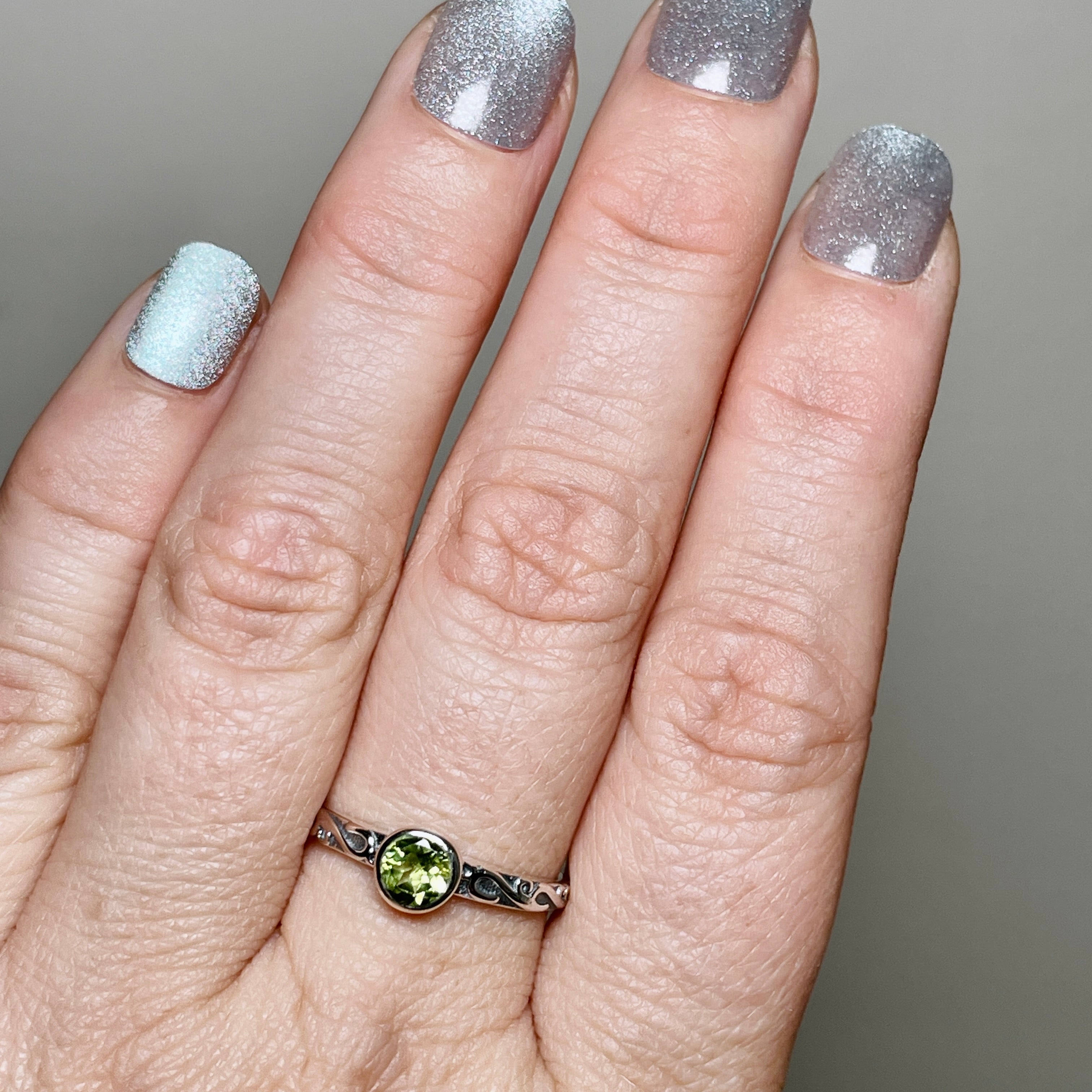 Peridot Round Faceted Gemstone Ring in Sterling Silver - Elegant Jewelry for Women, Perfect for Weddings, Anniversaries & Special Occasions