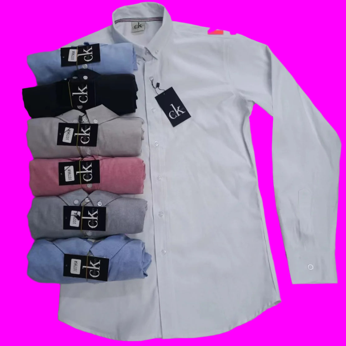 Calvin Klein Men's Long Sleeve Oxford Button-Down Shirt - Classic Fit Casual & Business Wear for Office, Date Night & Formal Occasions