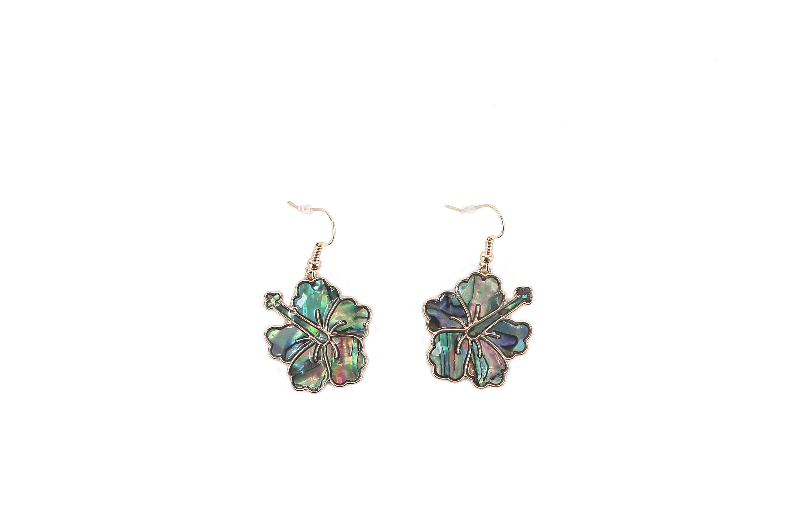 Makamae Gold Hibiscus Earrings for Women – Hawaiian Style Jewelry for Beach Parties, Weddings & Everyday Wear
