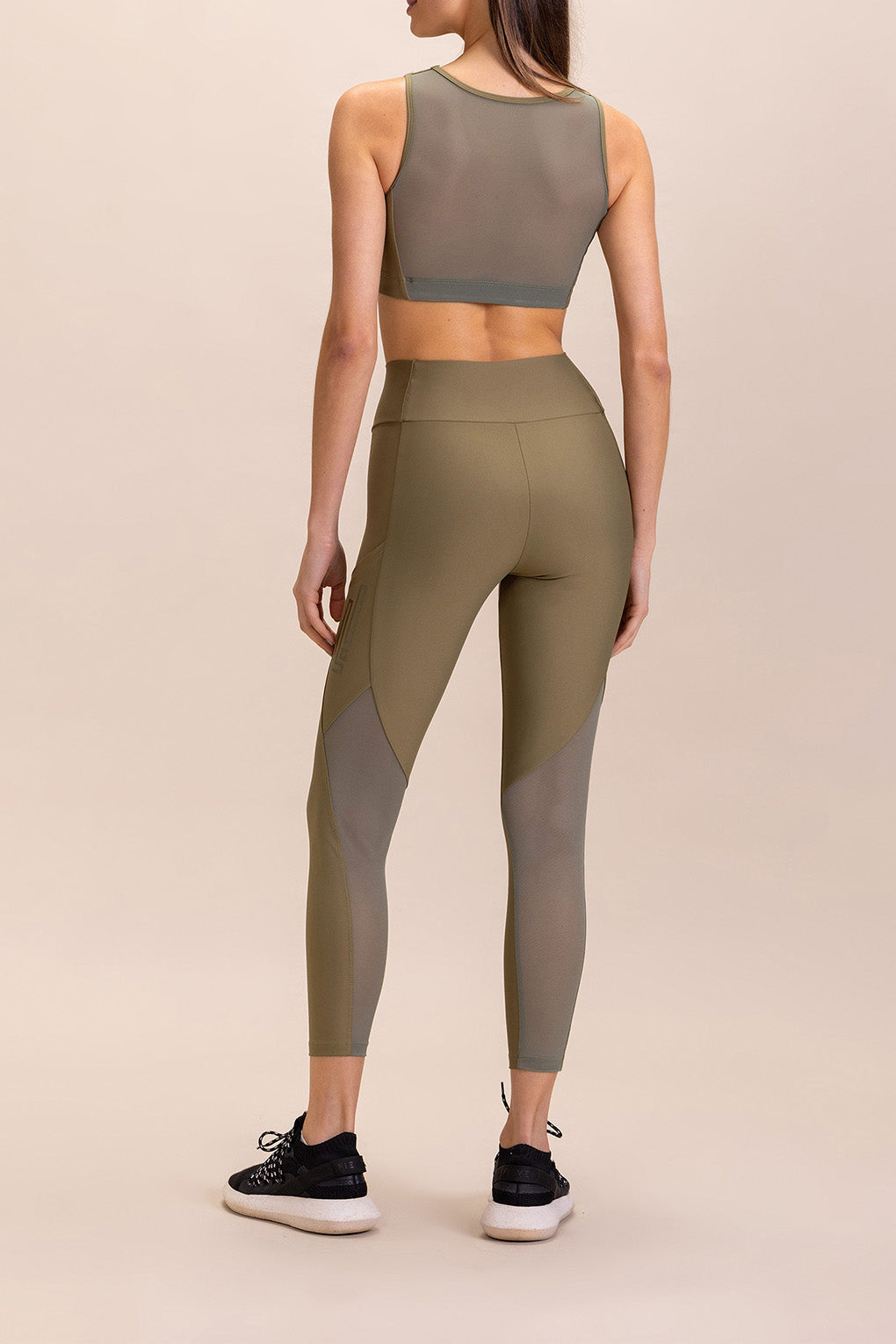 L! Icon Sports Bra - High Support Workout Bra for Women - Perfect for Running, Yoga & Gym - Moisture-Wicking & Breathable Activewear