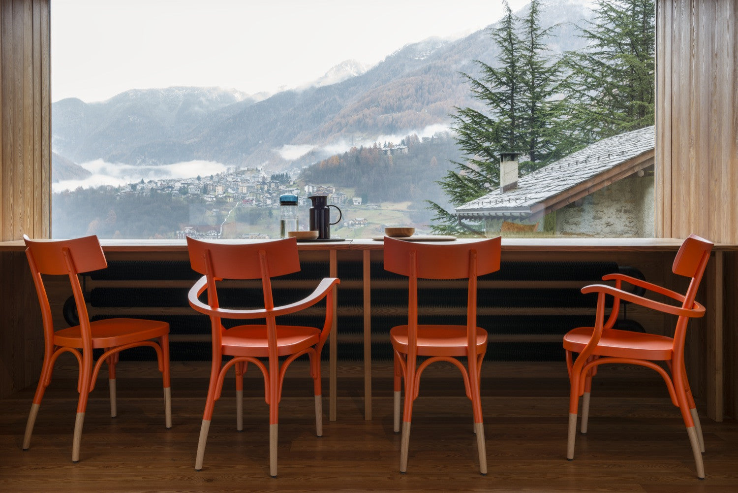 GTV Czech Bentwood Side Chair - Handcrafted Wooden Dining Chair for Kitchen, Dining Room & Office - Elegant & Comfortable Seating Solution