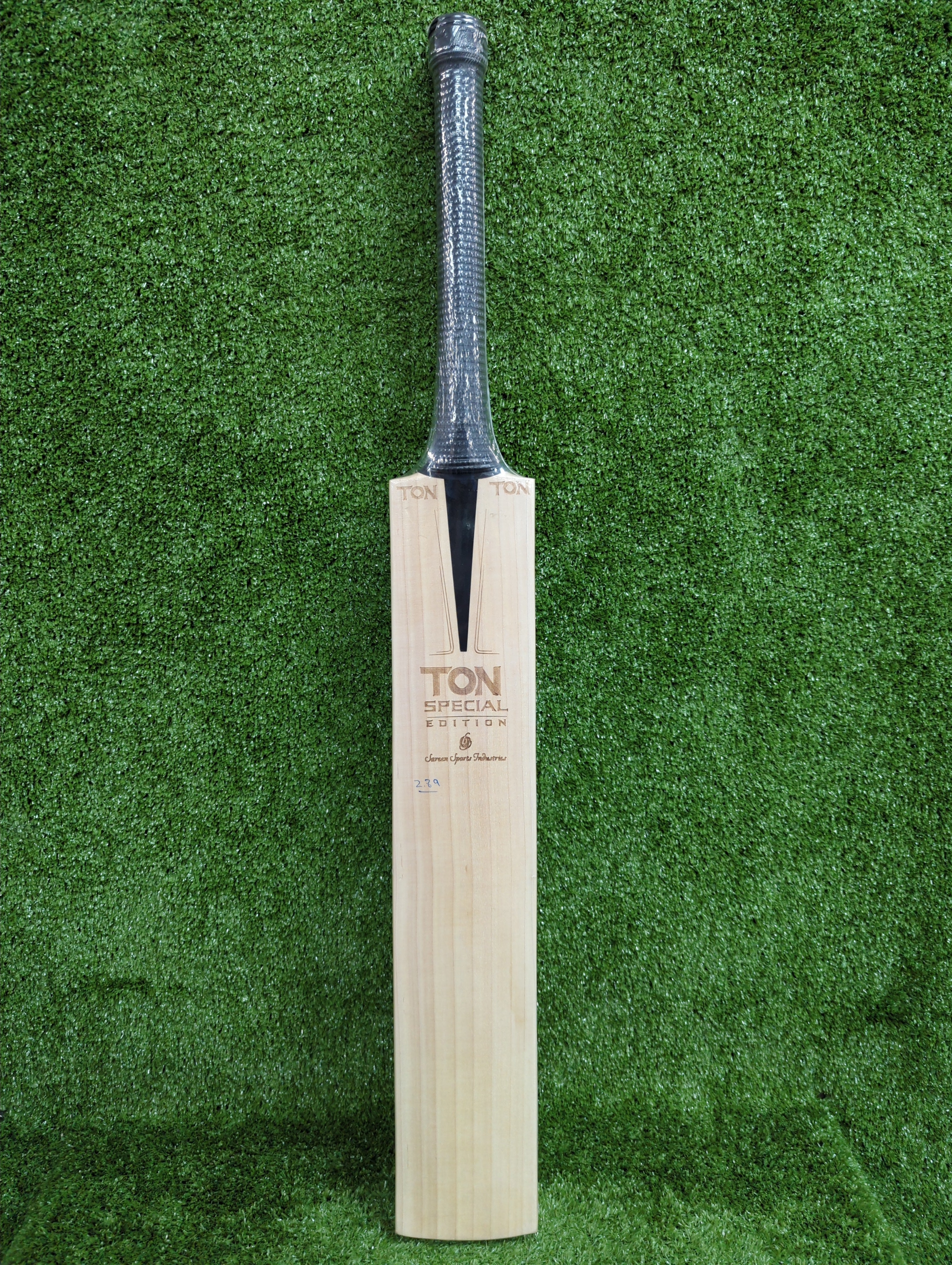 Premium SS Ton Special Edition English Willow Cricket Bat - Lightweight & Durable for Professional Matches & Training Sessions