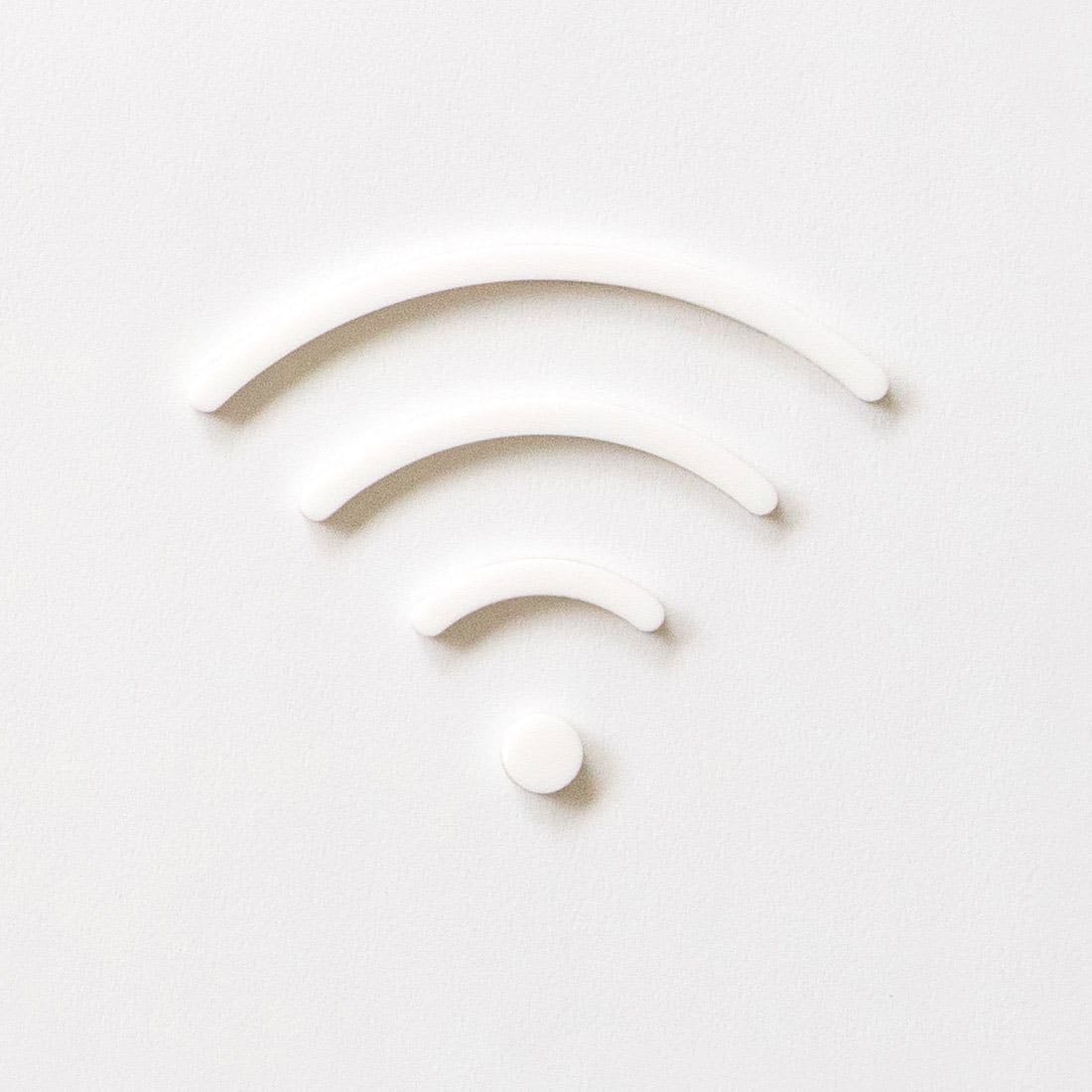 MOHEIM WiFi Sign for Home & Office - White LED Light Up Sign for Wireless Internet Connection - Perfect for Coffee Shops, Restaurants, and Workspaces
