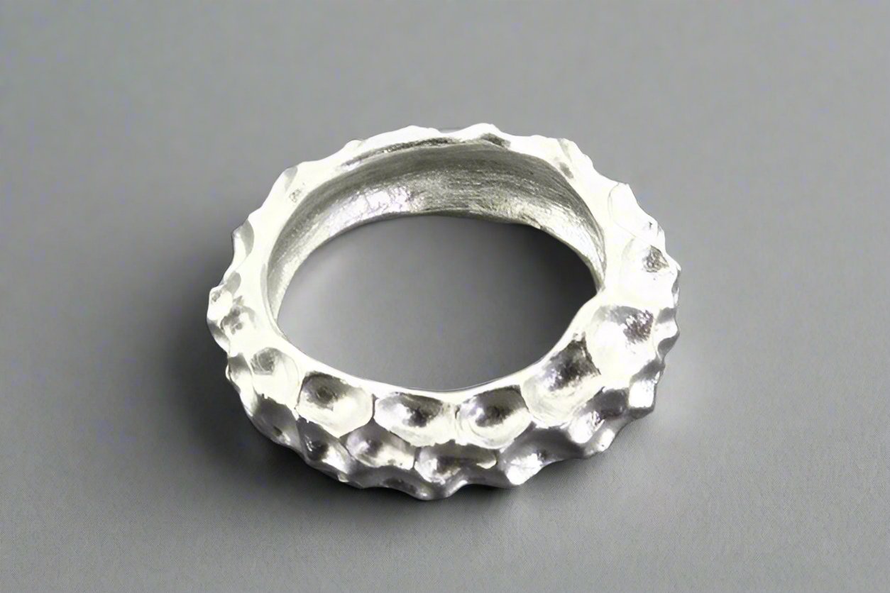 Elegant Narrow Lunar Band Sterling Silver Ring - Perfect for Everyday Wear, Gifts & Special Occasions