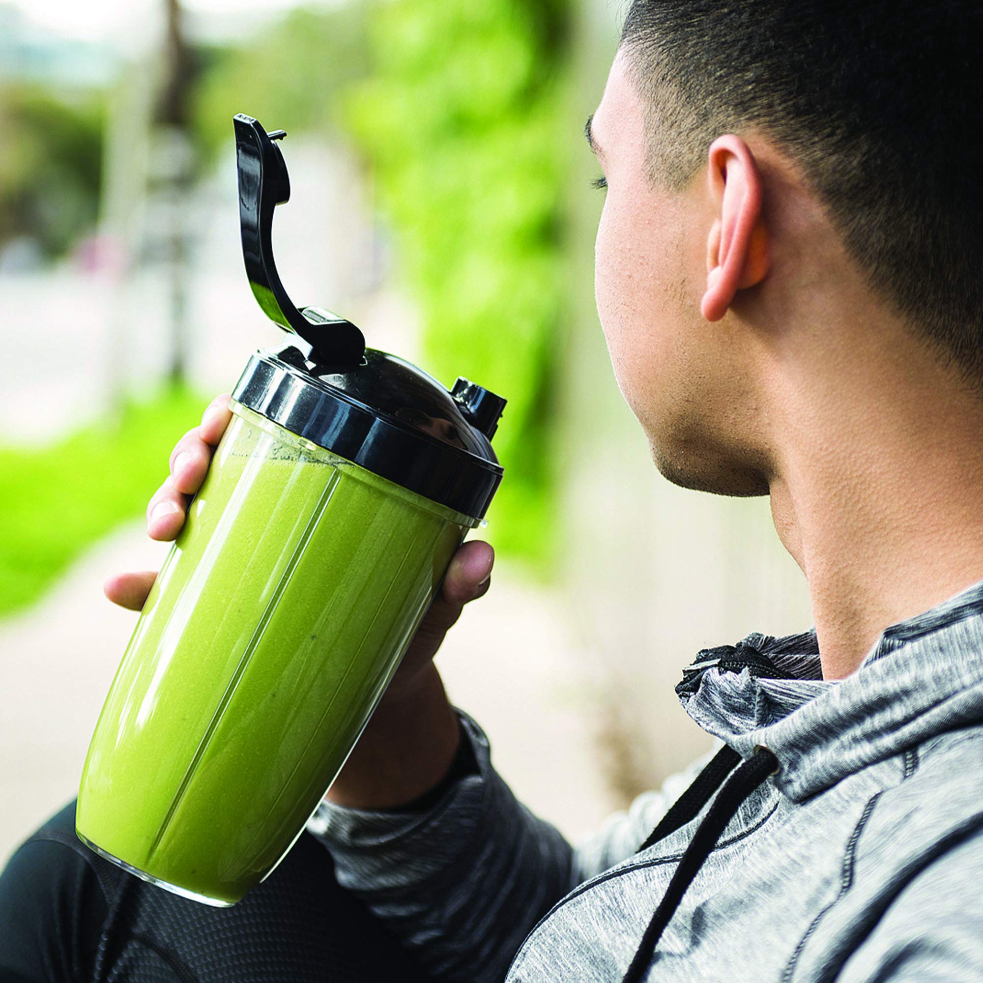 NutriBullet 1000 Watt PRIME Edition High-Speed Blender - 12-Piece Mixer System with Stainless Steel Insulated Cup & Recipe Book - Perfect for Smoothies, Protein Shakes & Meal Prep at Home or Gym