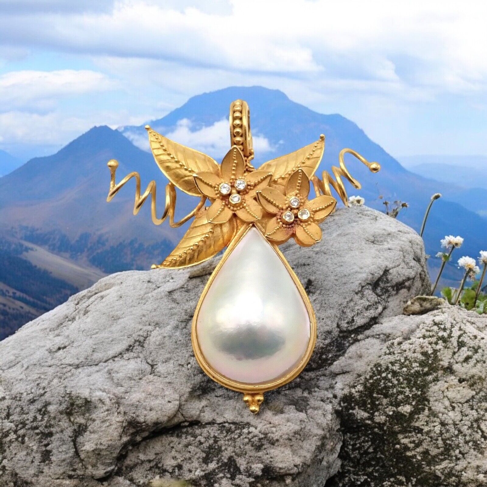 Vintage Carolyn Tyler 22k Yellow Gold Mabe Pearl Diamond Pendant Pin Brooch - Elegant Jewelry for Special Occasions & Gift Giving