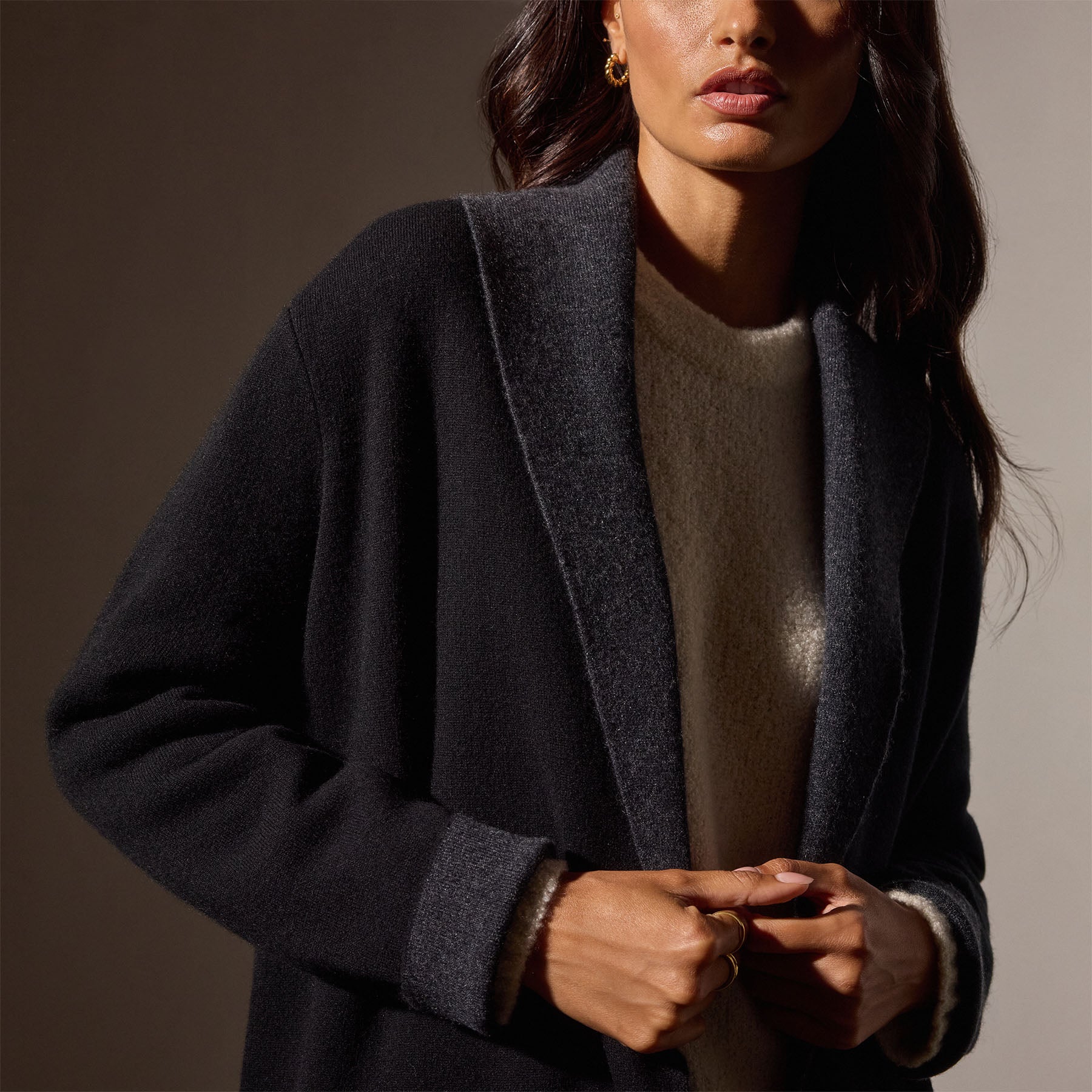 Luxury Cashmere Shawl Collar Coat for Women - Soft & Warm Winter Coat in Black/Coal - Perfect for Office, Parties & Formal Occasions