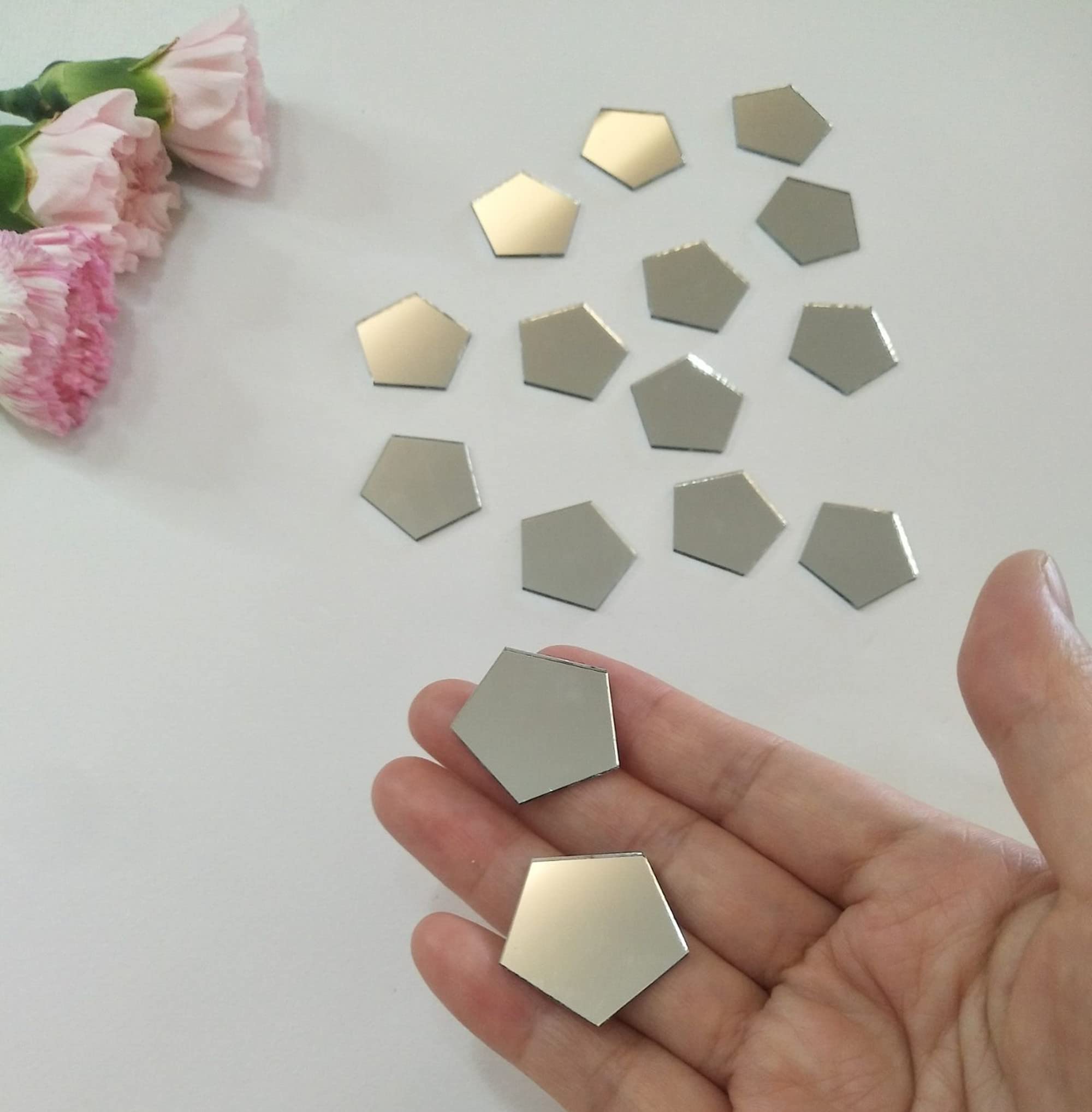 100pcs Pentagon Mirror Mosaic Tiles - Silver Mini Glass Craft Tiles for DIY Wall Art, Door Decor & Home Decoration | Perfect for Mosaic Projects, Wall Accents & Creative Home Decor