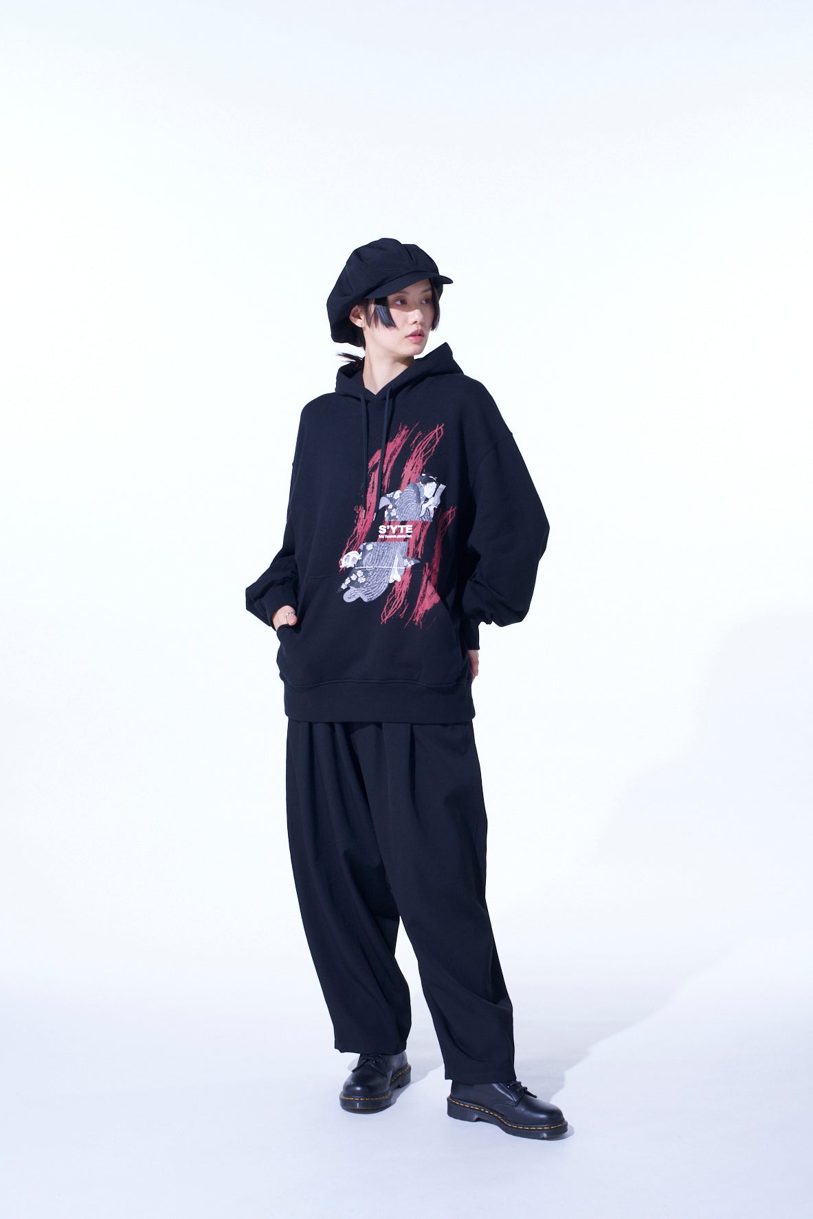 Cat and Woman Ukiyo-E Graphic Hoodie - Stylish Japanese Art Print Sweatshirt for Women - Perfect for Casual Wear, Street Fashion & Anime Lovers