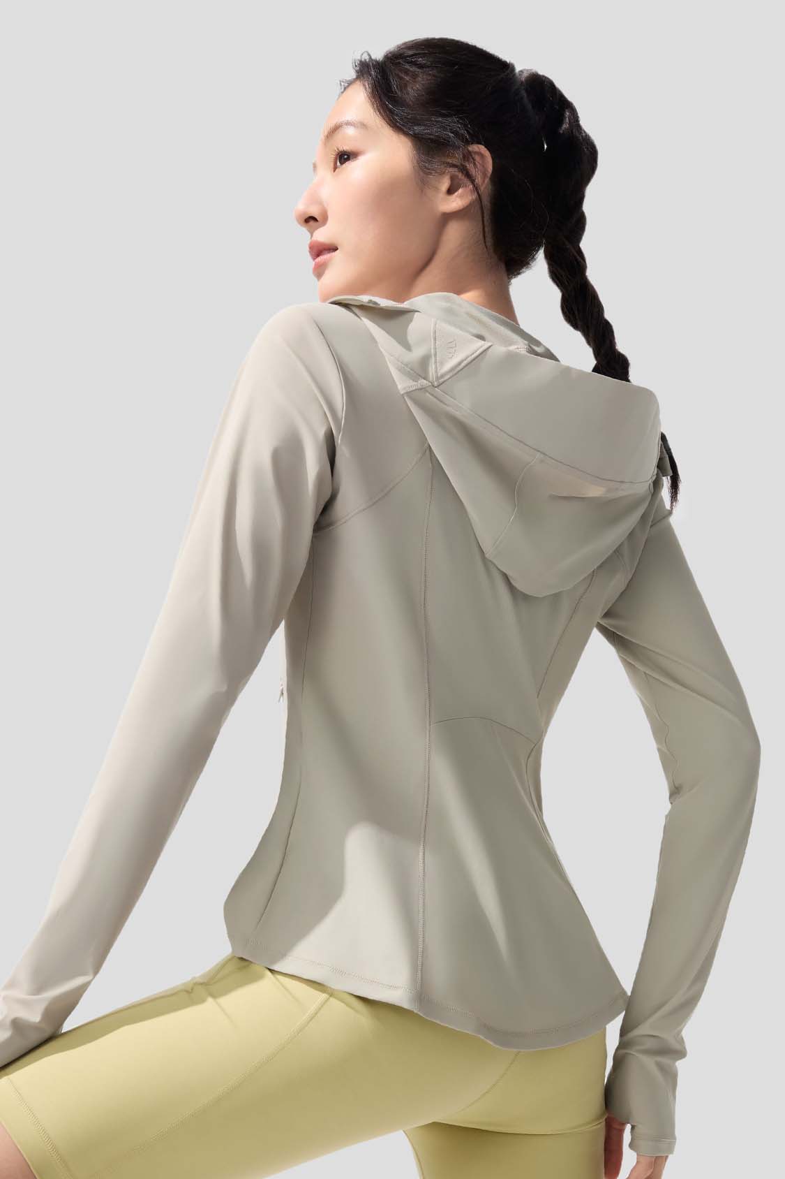 Motion Women's Cooling Quick Dry Sports Jacket UPF100+ Sun Protection - Lightweight Athletic Running Jacket for Outdoor Workouts & Summer Activities