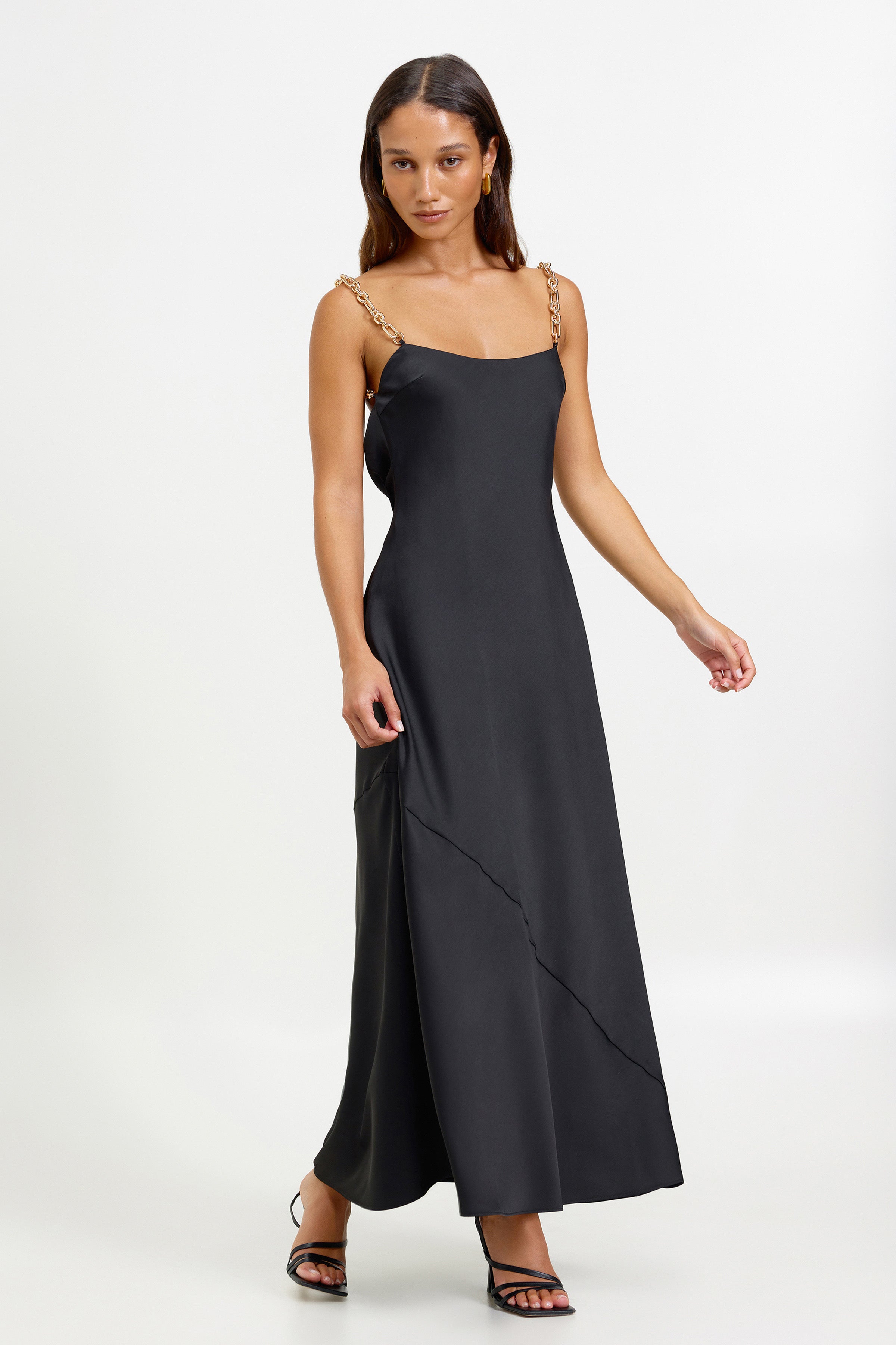 Lisandra Dress - Elegant Women's Flowy Maxi Dress for Summer, Beach, and Casual Outings | Perfect for Vacations, Parties, and Everyday Wear
