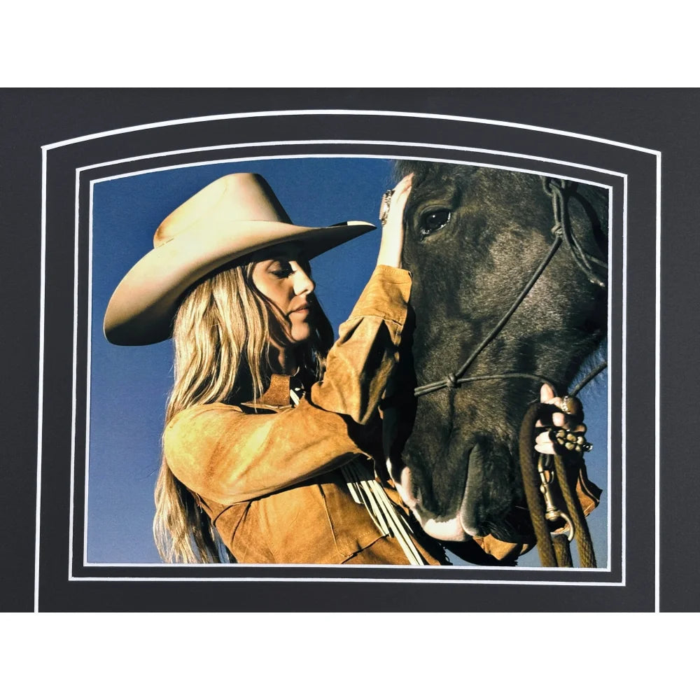 Lainey Wilson Autographed Whirlwind CD Album - Gold Record Framed with JSA COA - Signed Country Music Memorabilia - Perfect for Home Decor, Fan Collections & Gift Giving