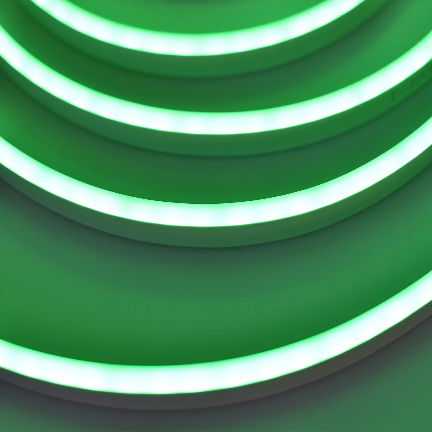 Bright 13000LM LED Neon Rope Light - 16.4Ft Flexible Outdoor String Lights with 600 LEDs, 12V DC Silicone Tape Bar for Home Decor, DIY Signs, Parties & Garden Lighting (Green) - Perfect for Bedroom, Patio, Wedding & Commercial Displays