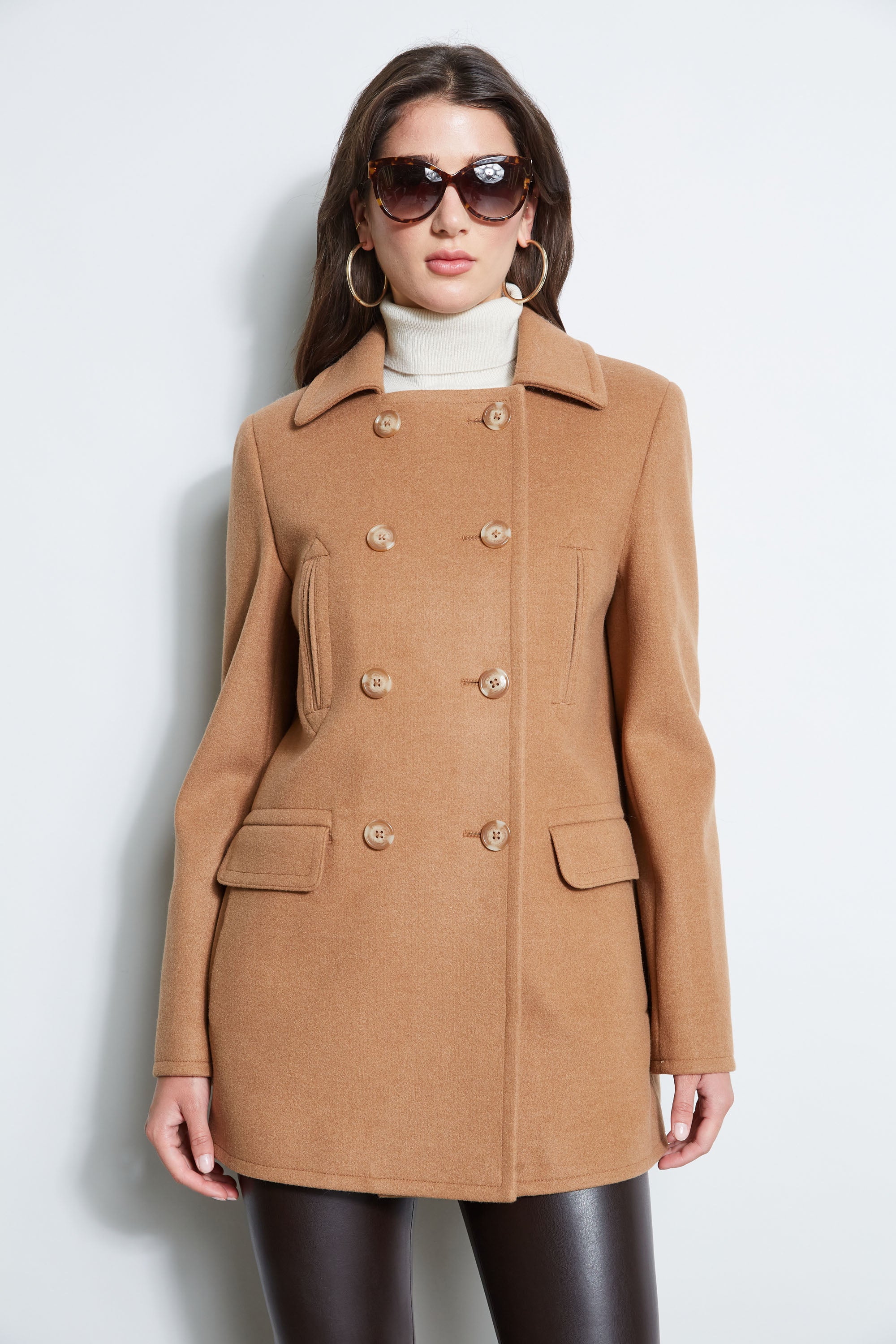 Women's Stylish Faux Fur Collar Peacoat Winter Coat - Warm Elegant Outerwear for Cold Weather, Office & Evening Events
