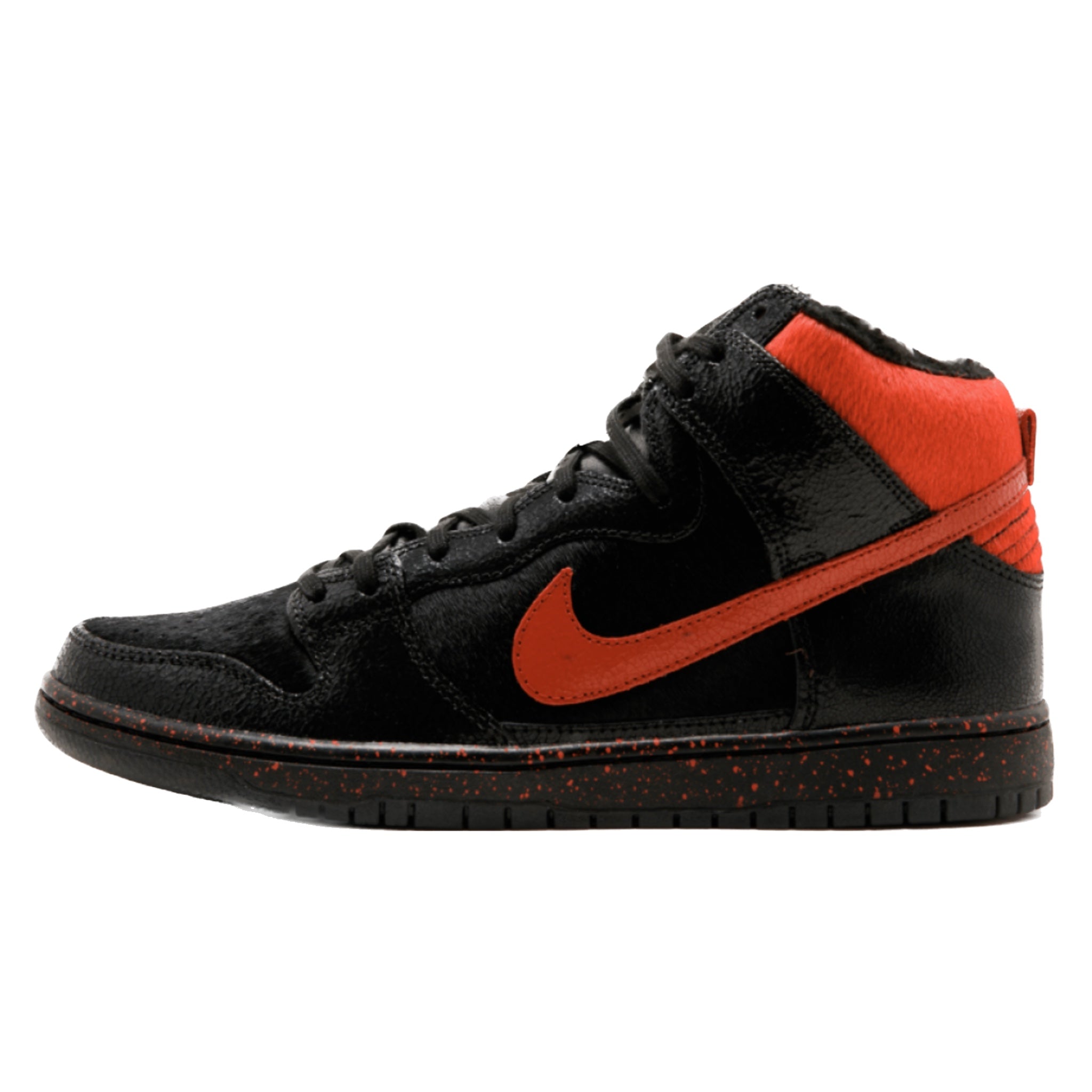 Nike SB Dunk High Krampus Black Gym Red Basketball Shoes - Stylish Sneakers for Skateboarding, Streetwear & Casual Wear
