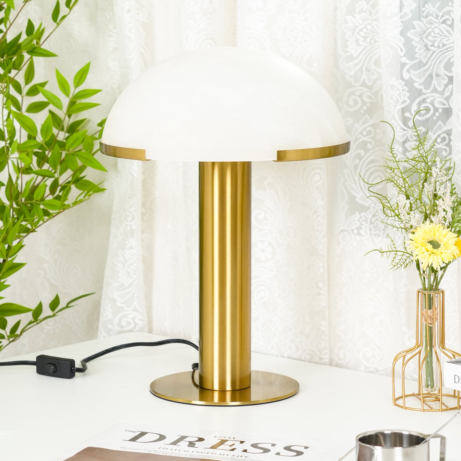 Elegant Alabaster Table Lamp - Modern Home Decor for Living Room, Bedroom & Office - Perfect for Reading, Relaxing & Creating Ambiance