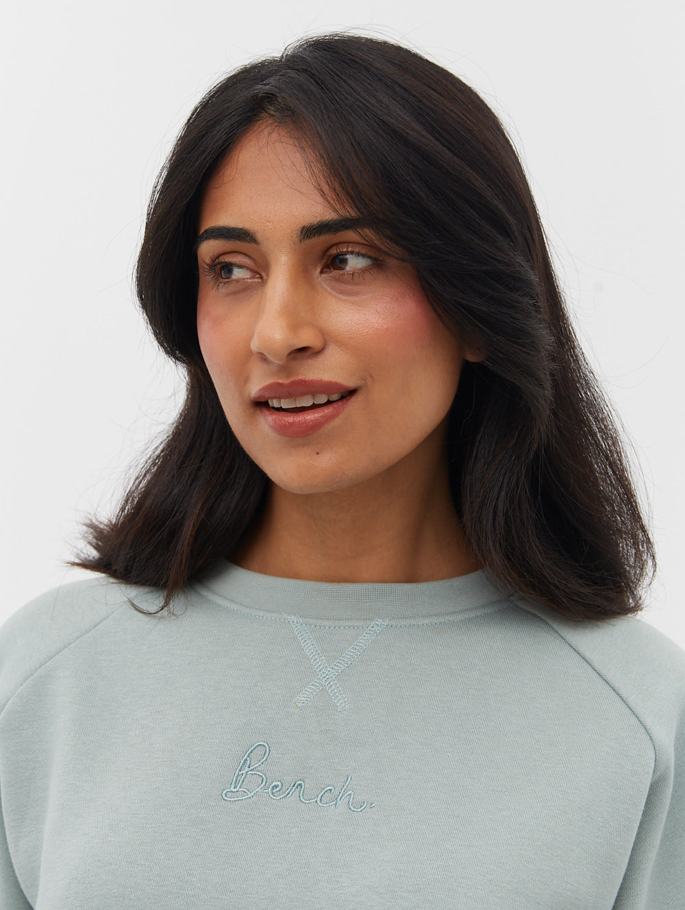 Sustainable Oversized Raglan Crew Neck Sweatshirt for Women - Eco-Friendly Cotton Blend Pullover - Casual Loungewear & Streetwear Fashion