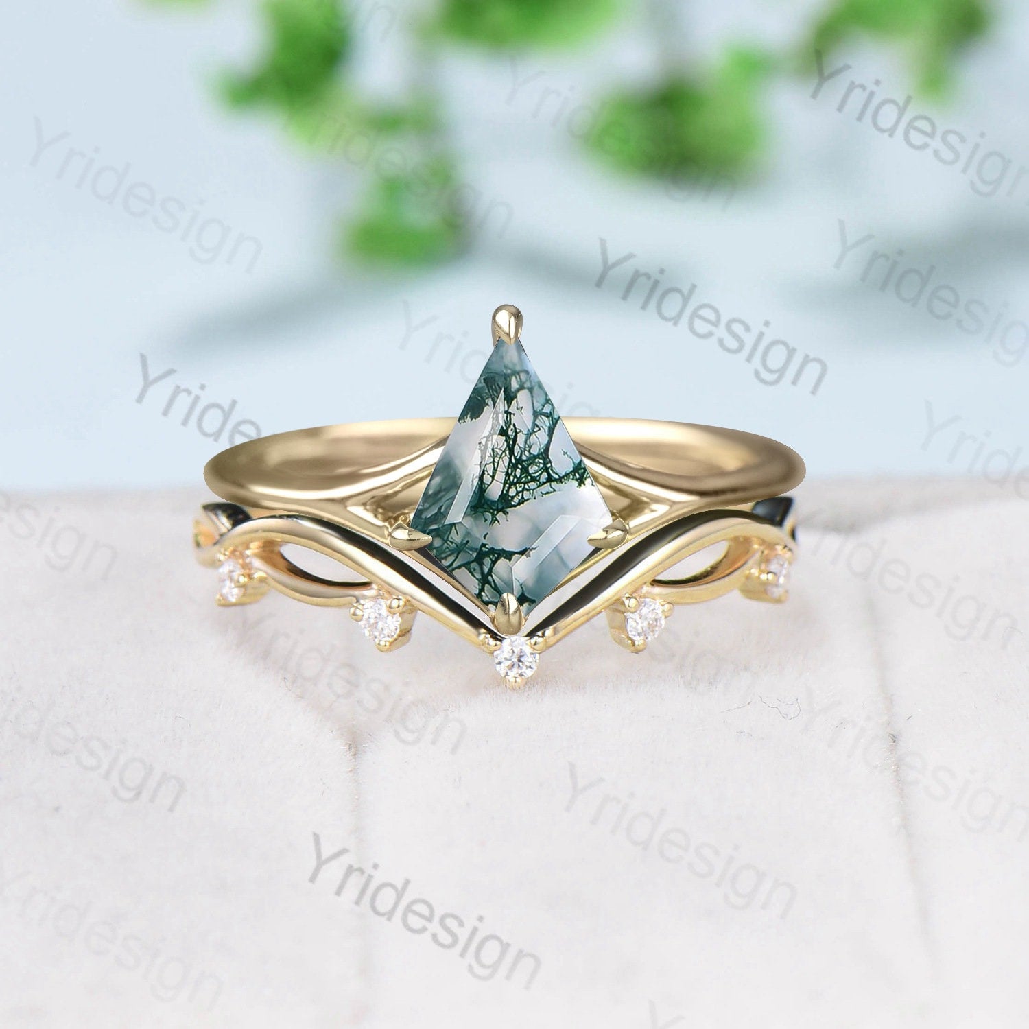 Elegant Kite-Cut Moss Agate Ring Set | Simple Split Shank Green Agate Engagement Ring | Solitaire Bridal Wedding Ring | Anniversary Gift for Her | Perfect for Proposals, Weddings & Romantic Occasions