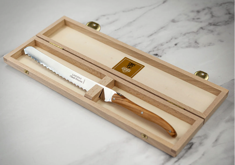 Claude Dozorme Premium Stainless Steel Bread Knife - Sharp Serrated Blade for Slicing Bread, Cake & Pastries - Perfect for Home Baking & Professional Kitchens