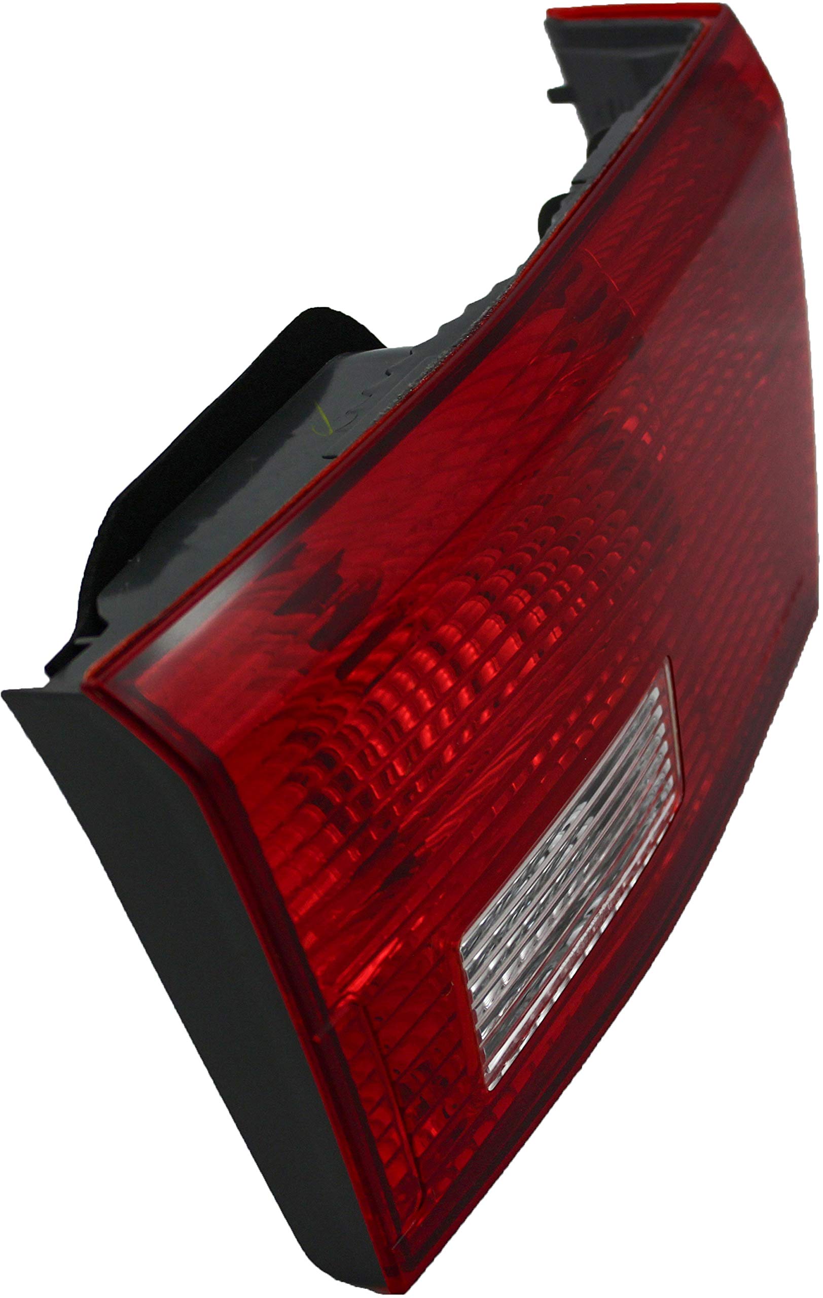 2005 Honda Accord Sedan Inner Tail Lights Lamps Set - Driver & Passenger Side Replacement Parts for Improved Visibility and Safety