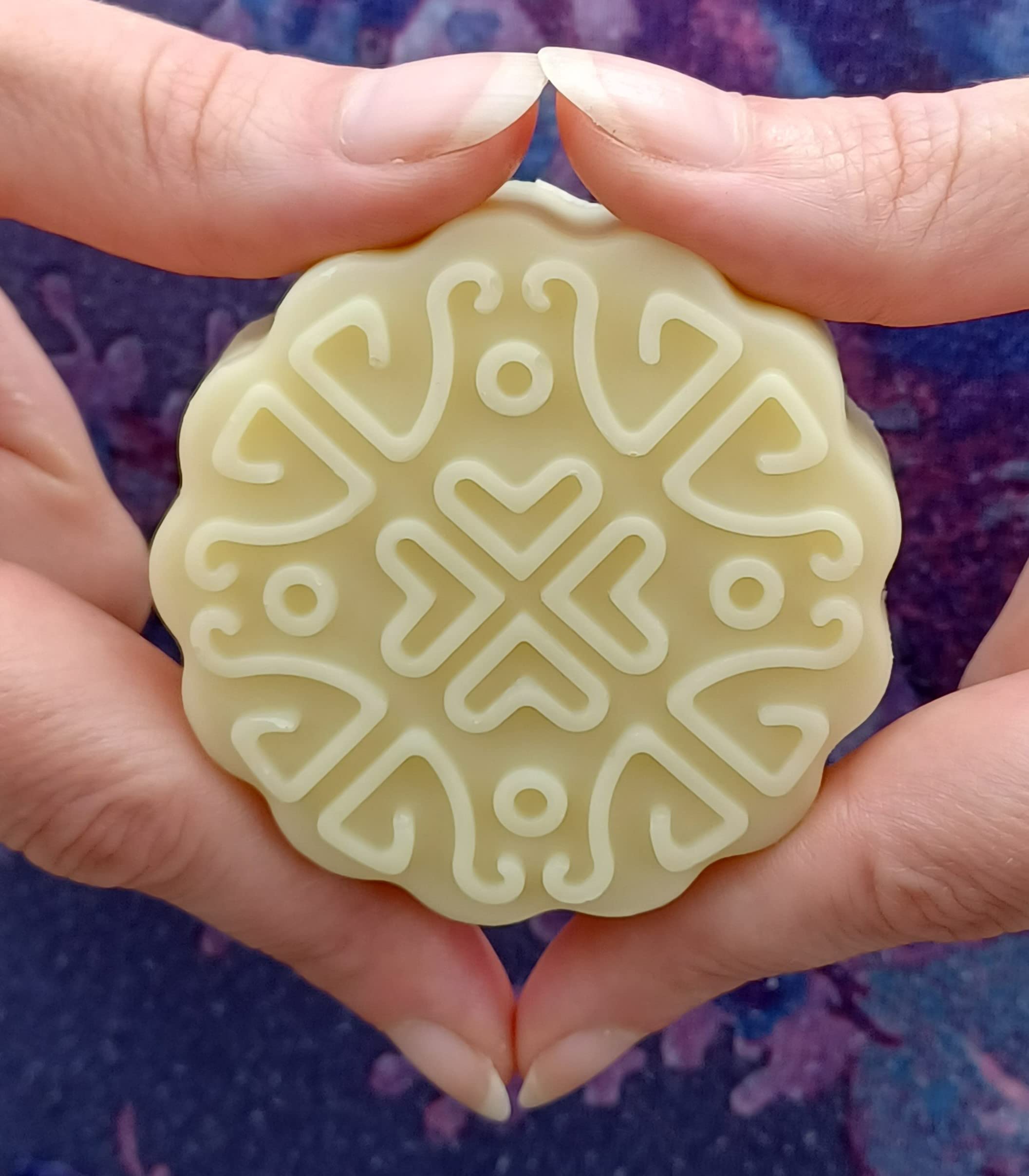 White Chocolate & Peppermint Moisturizing Lotion Bar 1.5oz - Hydrating Waterless Solid Lotion for Dry Skin - Perfect for Handbags, Travel & Winter Skincare