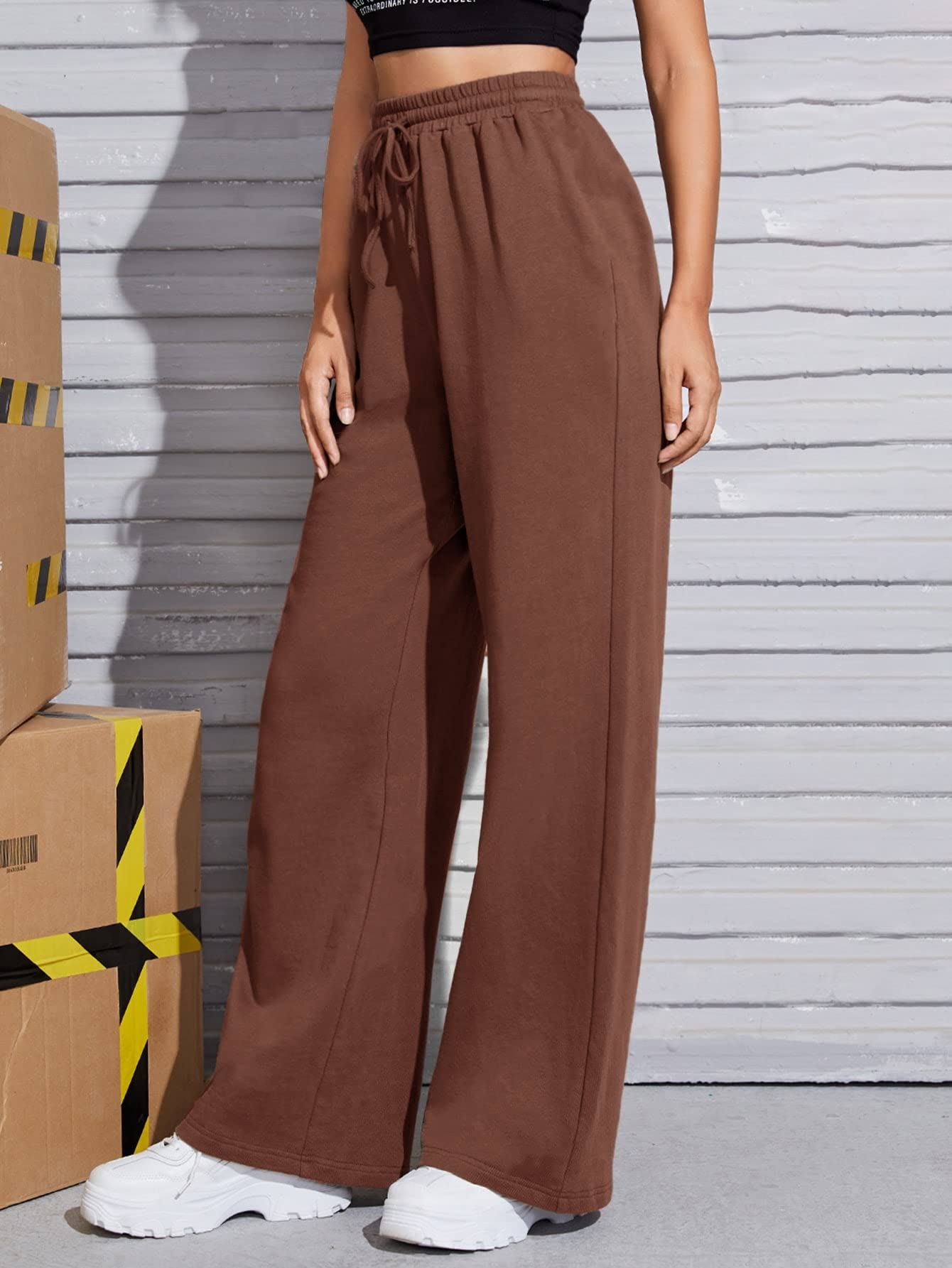Floerns Women's Casual High Waist Drawstring Baggy Sweatpants with Pockets - Comfortable Wide Leg Lounge Pants for Yoga, Running, Workout & Home Wear
