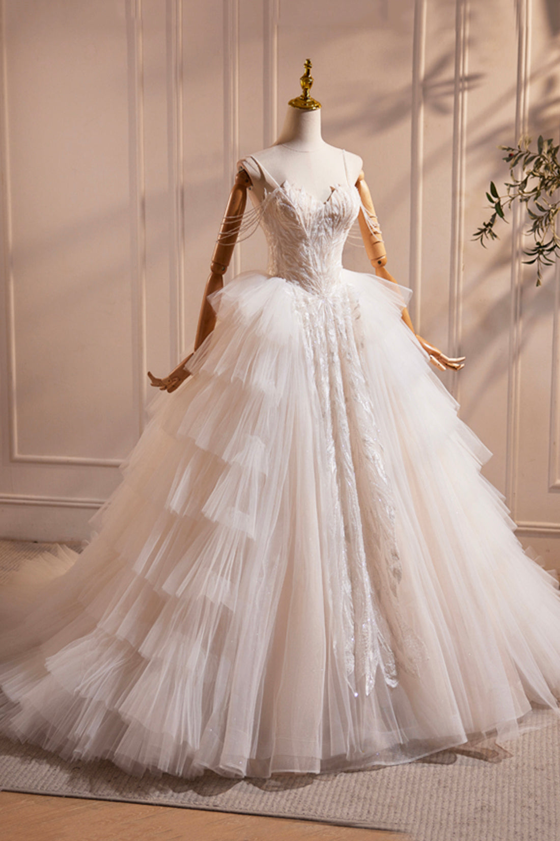 Elegant Champagne Spaghetti Strap Dress for Women - Perfect for Weddings, Parties & Evening Events