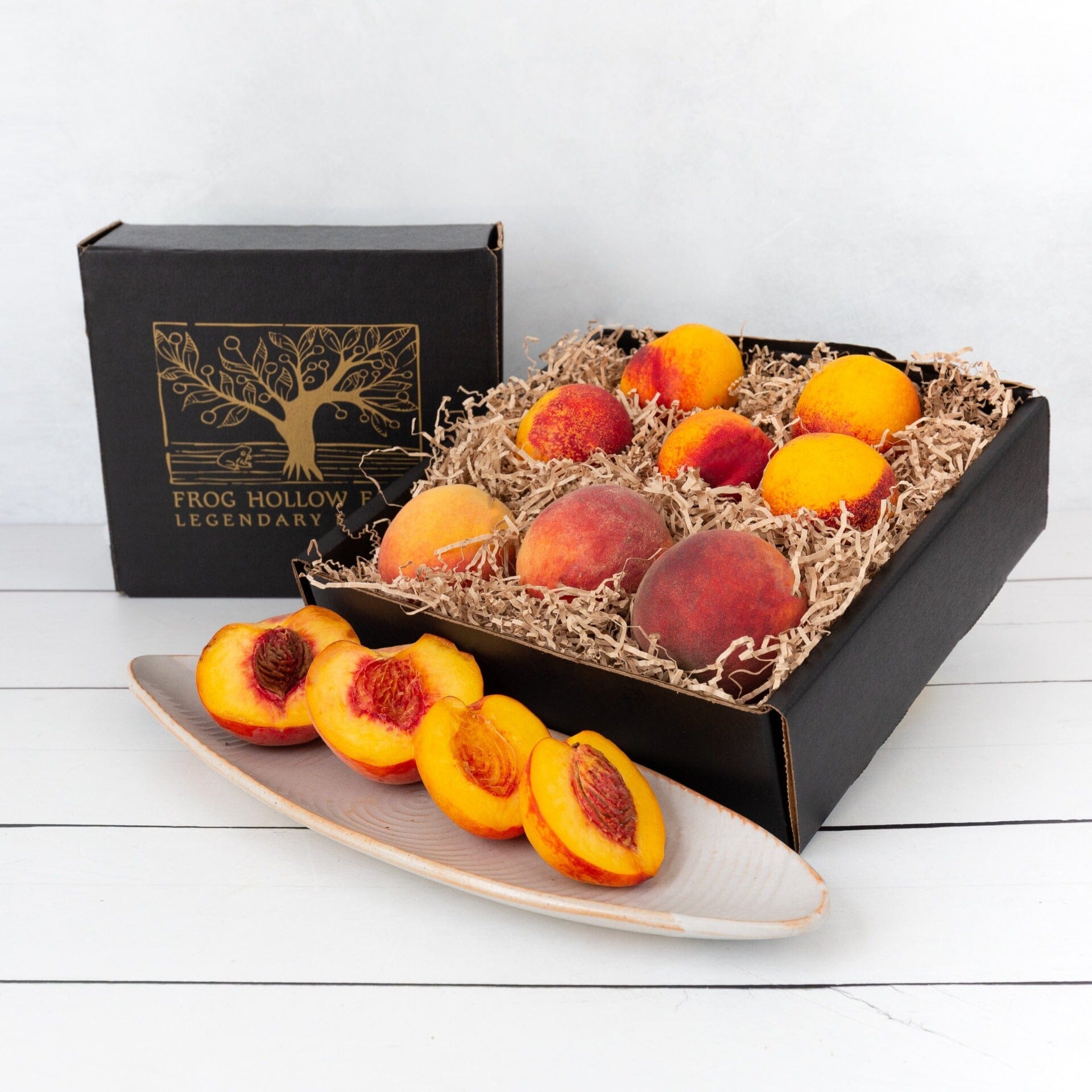 Organic Fruit Gift Box - Fresh, Healthy & Delicious Assorted Fruits for Holidays, Birthdays & Corporate Gifts - Perfect for Home, Office & Special Occasions