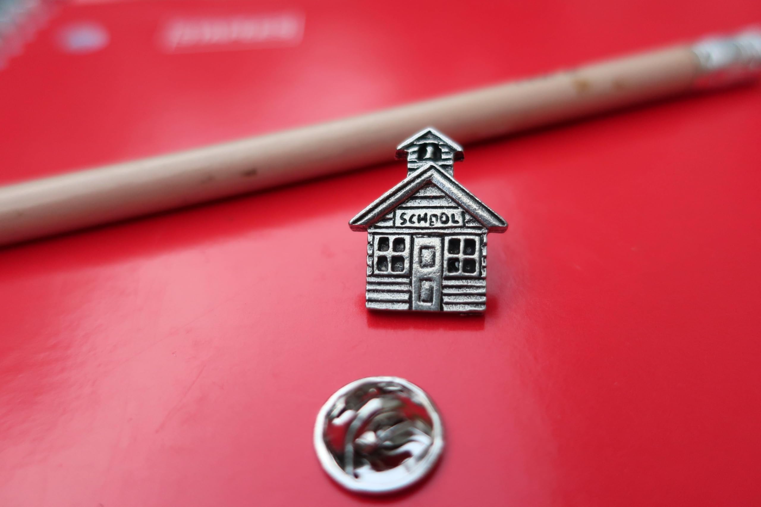 Jim Clift Design Vintage School House Lapel Pin - Classic Collectible for Teachers, Students & Alumni - Perfect for Jackets, Backpacks & Gifts