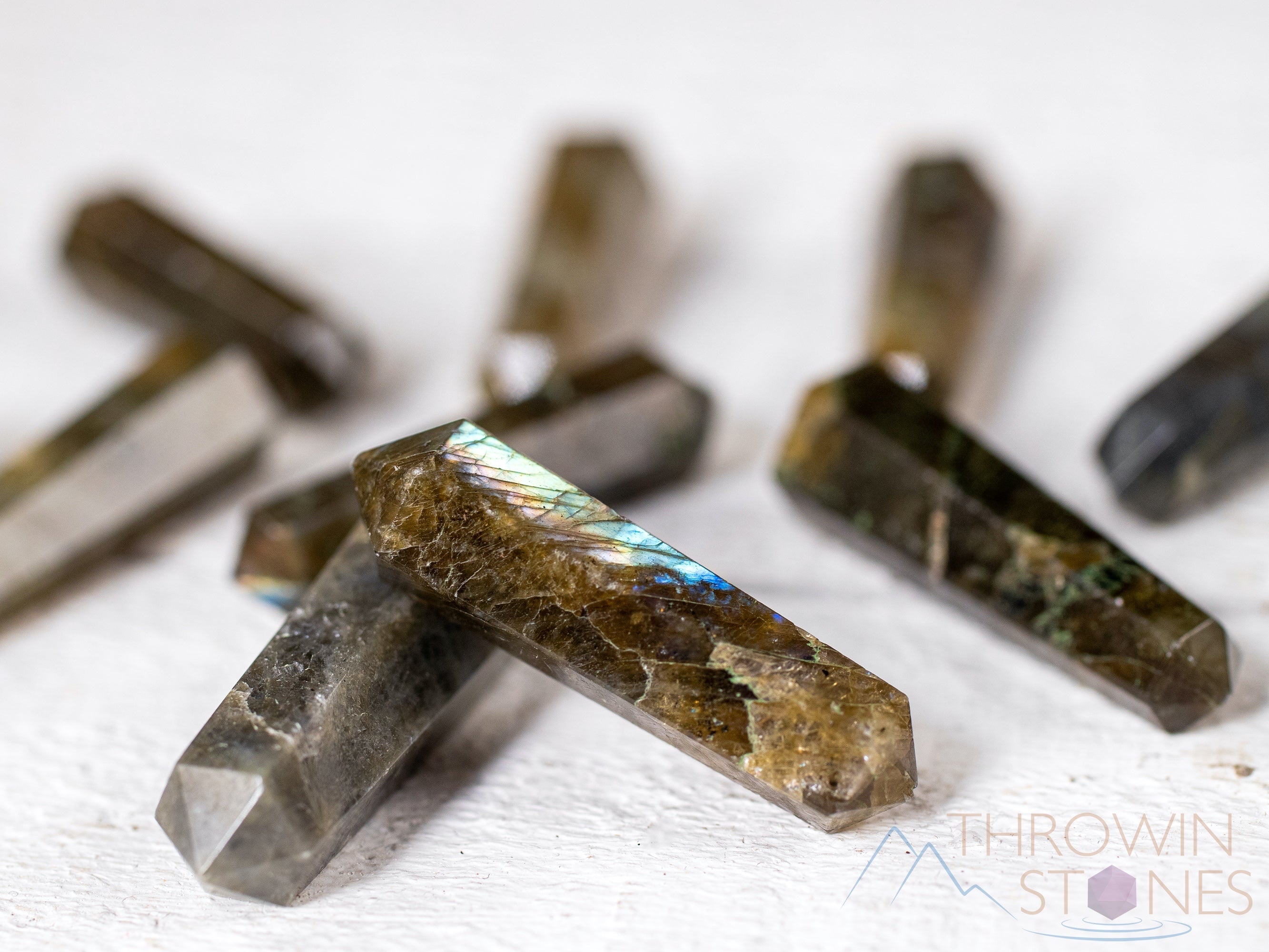 Natural Labradorite Crystal Points - Mini Raw Stones for Jewelry Making, Healing Crystals & Meditation | Perfect for DIY Crafts, Energy Healing & Spiritual Decor (E1395)