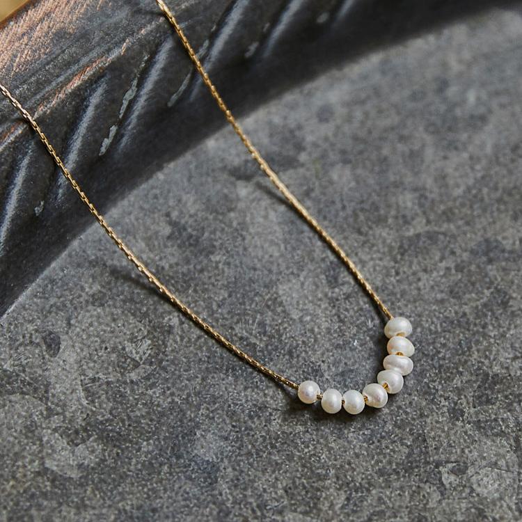 Elegant Tiny Freshwater Pearl Choker Necklace for Women | 16