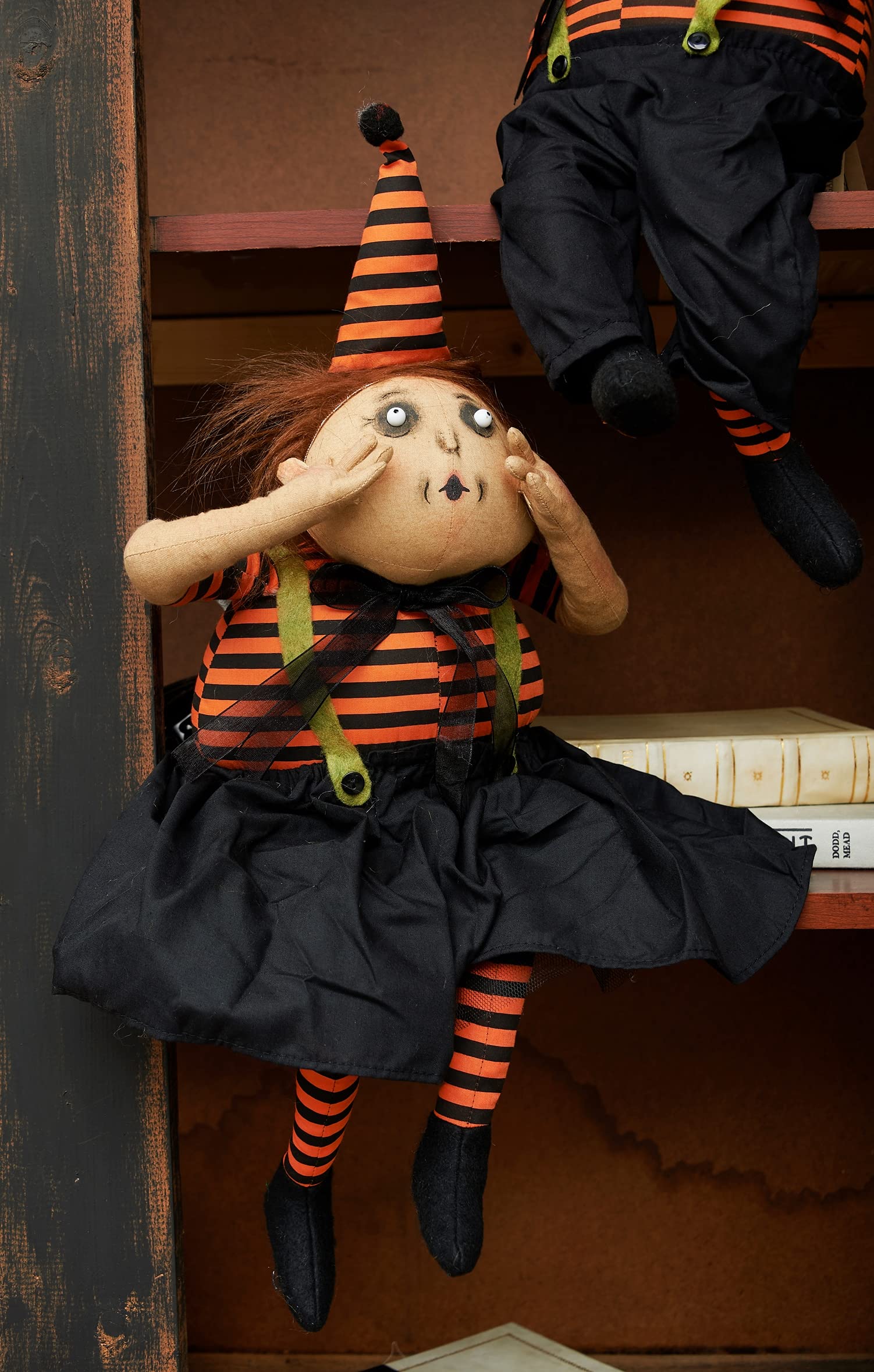 GALLERIE II Halloween Queenie Spooky Girl Folk Art Doll Collectible - Joe Spencer Gathered Traditions Figurine for Home Decor, Living Room, End Table & Fireplace Mantle (Black & Orange) - Perfect for Halloween Party Decorations & Gothic Home Accents
