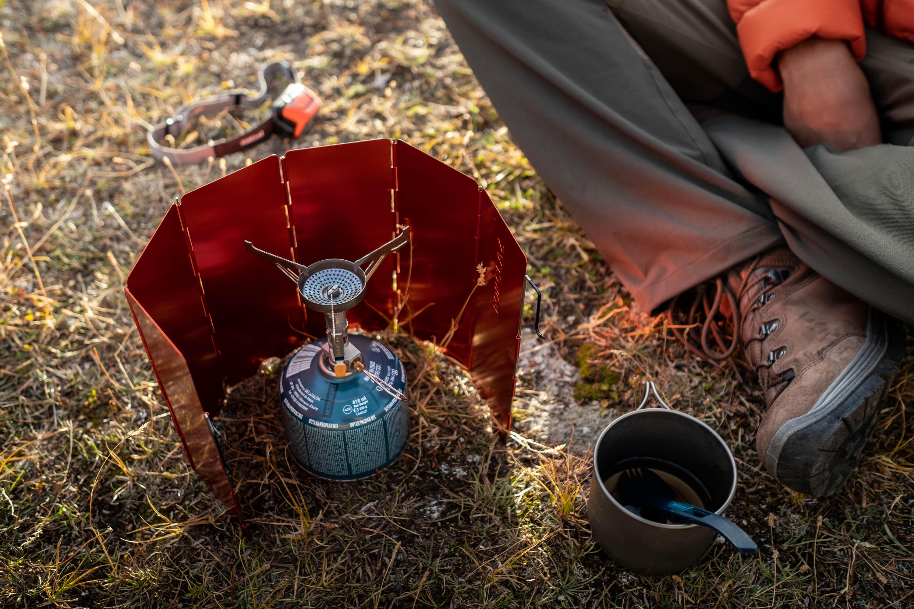 Forclaz MT500 Ultralight Compact Backpacking Stove with Piezo Ignition - Perfect for Hiking, Camping & Outdoor Adventures