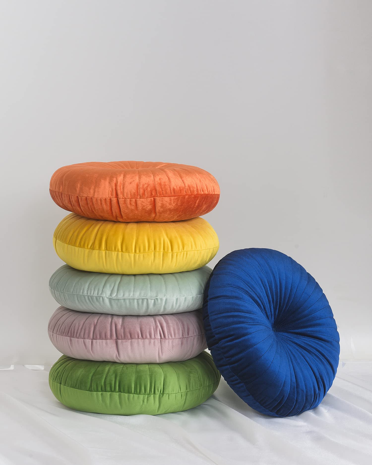 Roslynwood Shelly Round Solid Lemon Velvet Chair Cushion - 16x16 Inch Decorative Throw Pillow for Couch, Sofa & Floor - Soft Pumpkin Velvet Home Decor with Seashell Design | Perfect for Living Room, Bedroom & Nursery Accent