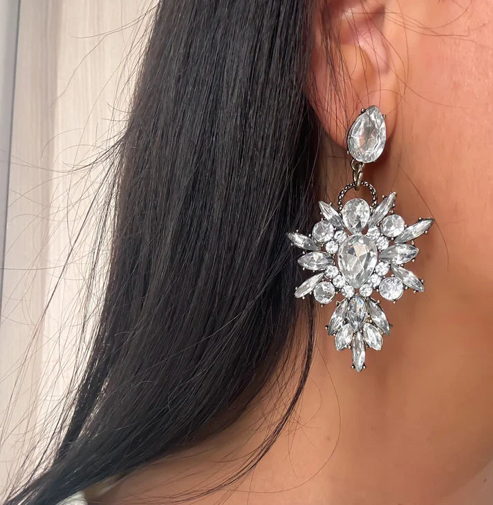 NARNI Gold Earrings for Women - Elegant Dangle Hoop Earrings for Daily Wear, Parties & Special Occasions