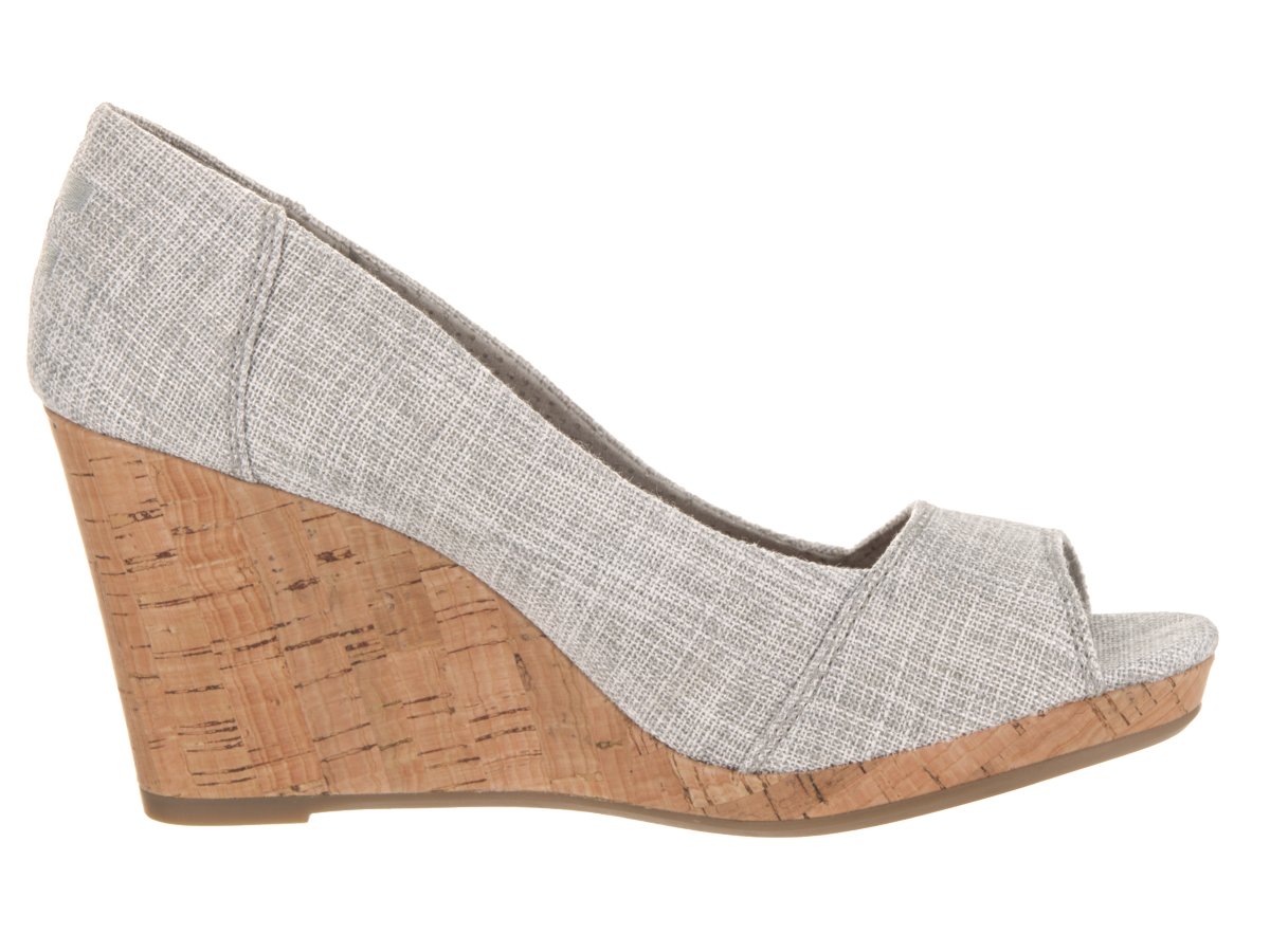 TOMS Women's Stella Slip-On Shoes - Comfortable & Stylish in Beige & Grey | Perfect for Casual Wear, Travel & Everyday Outfits