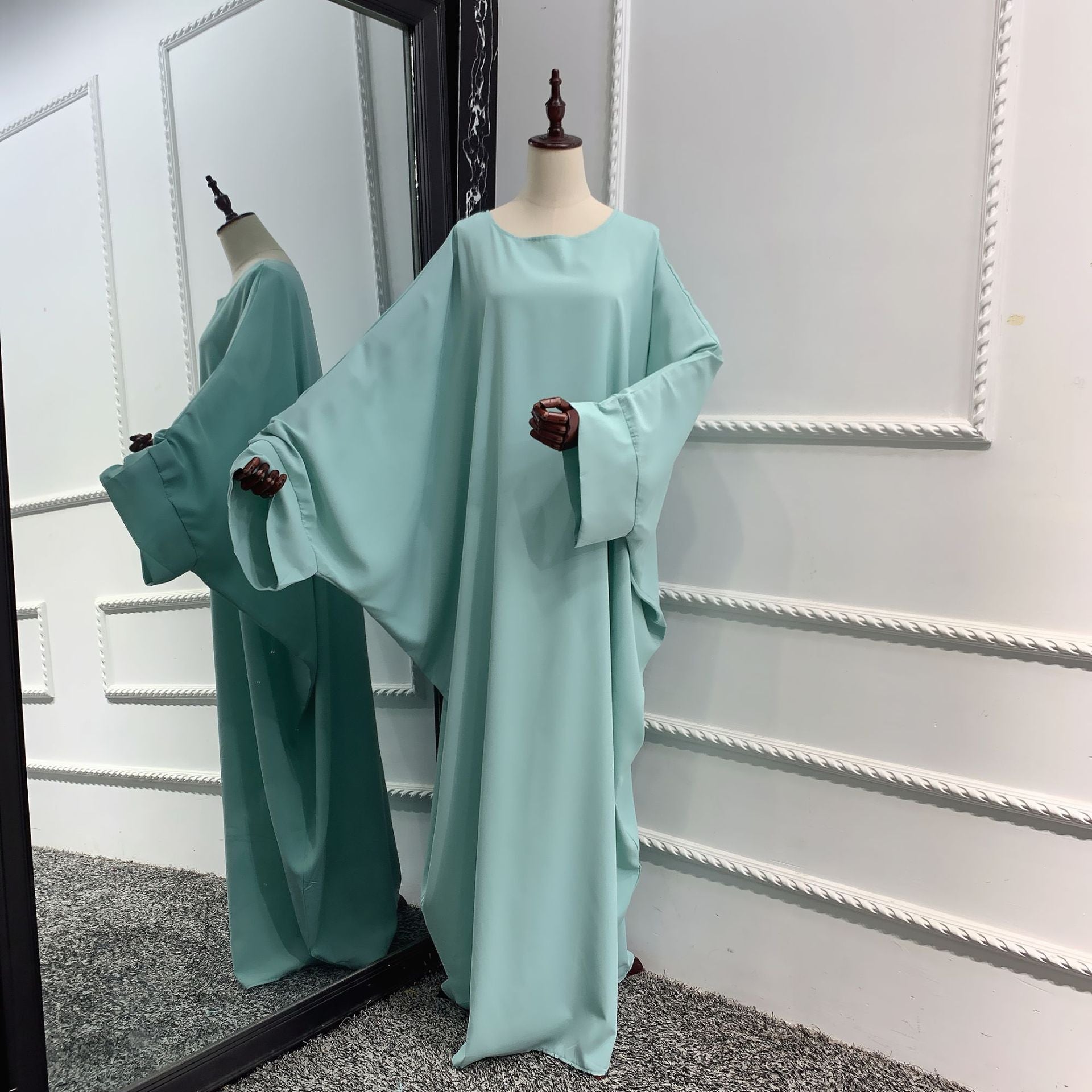Elegant Women's Solid Color Abaya Robe Dress - Modest Islamic Clothing for Prayer, Home & Special Occasions