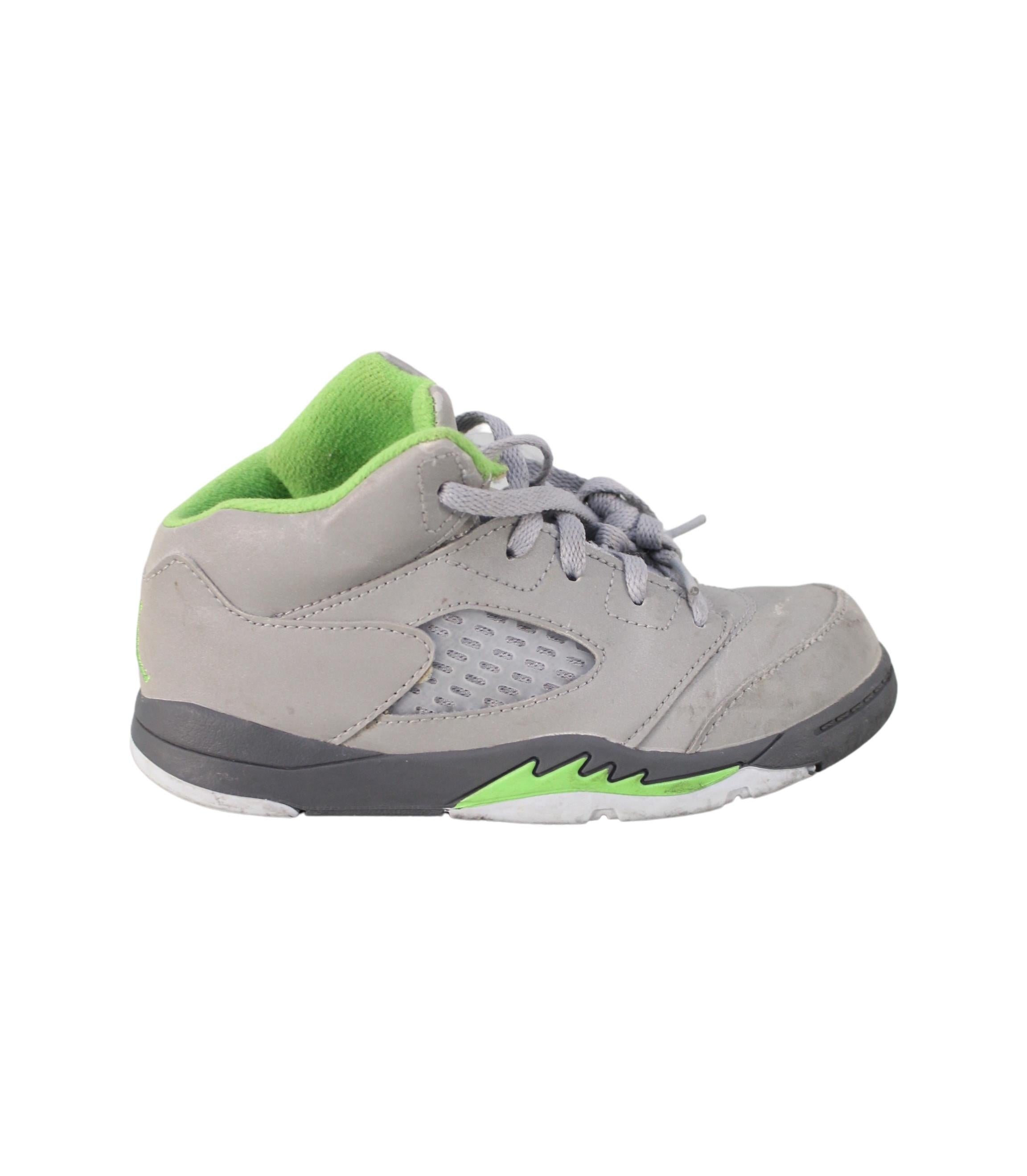 Air Jordan 4 Retro Sneakers for Kids Size 4T (EU27) - Basketball Shoes for Boys & Girls - Perfect for Sports, School & Casual Wear
