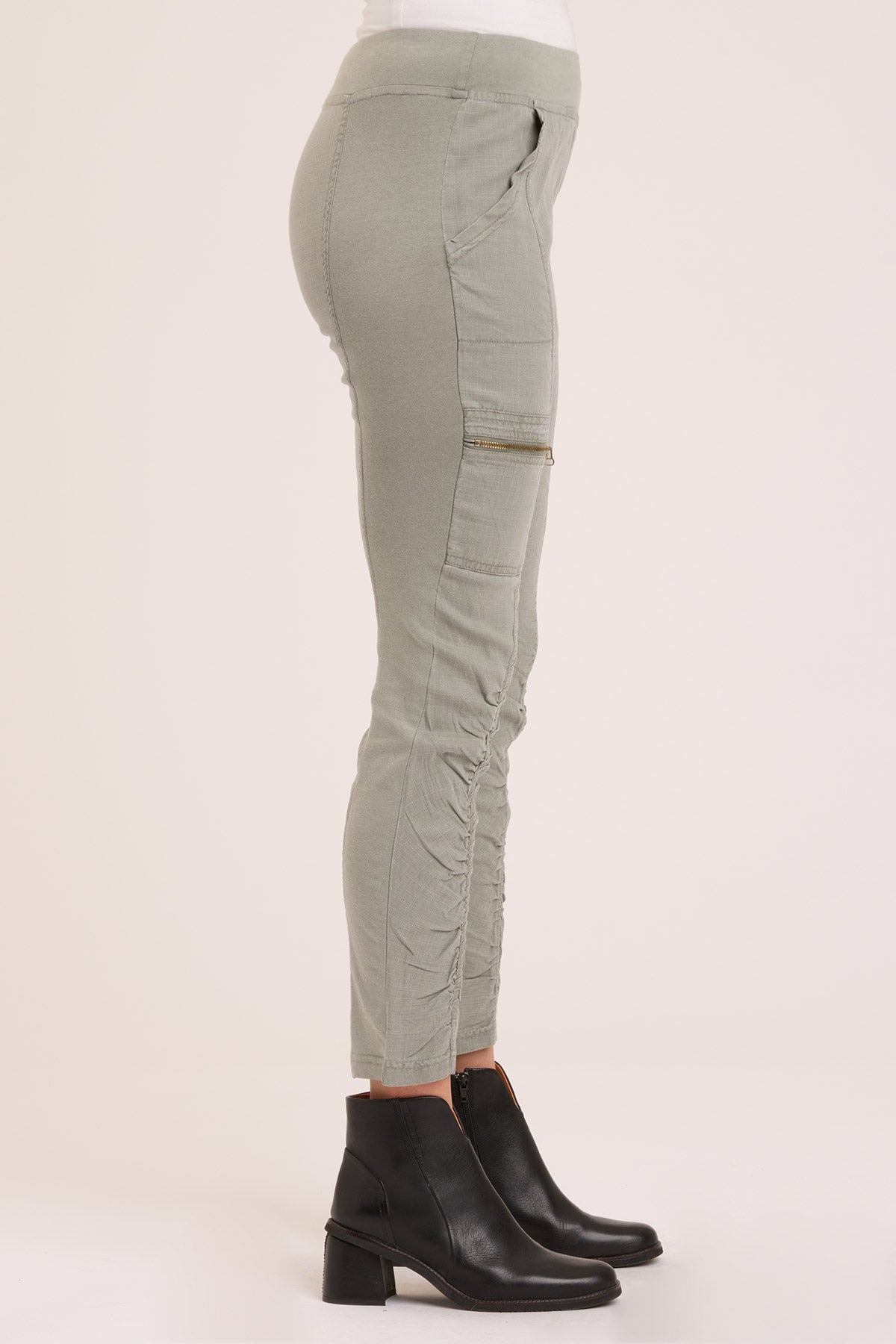 Stylish Twill Malanda Pants for Women - Comfortable & Versatile Casual Trousers for Work, Travel & Everyday Wear