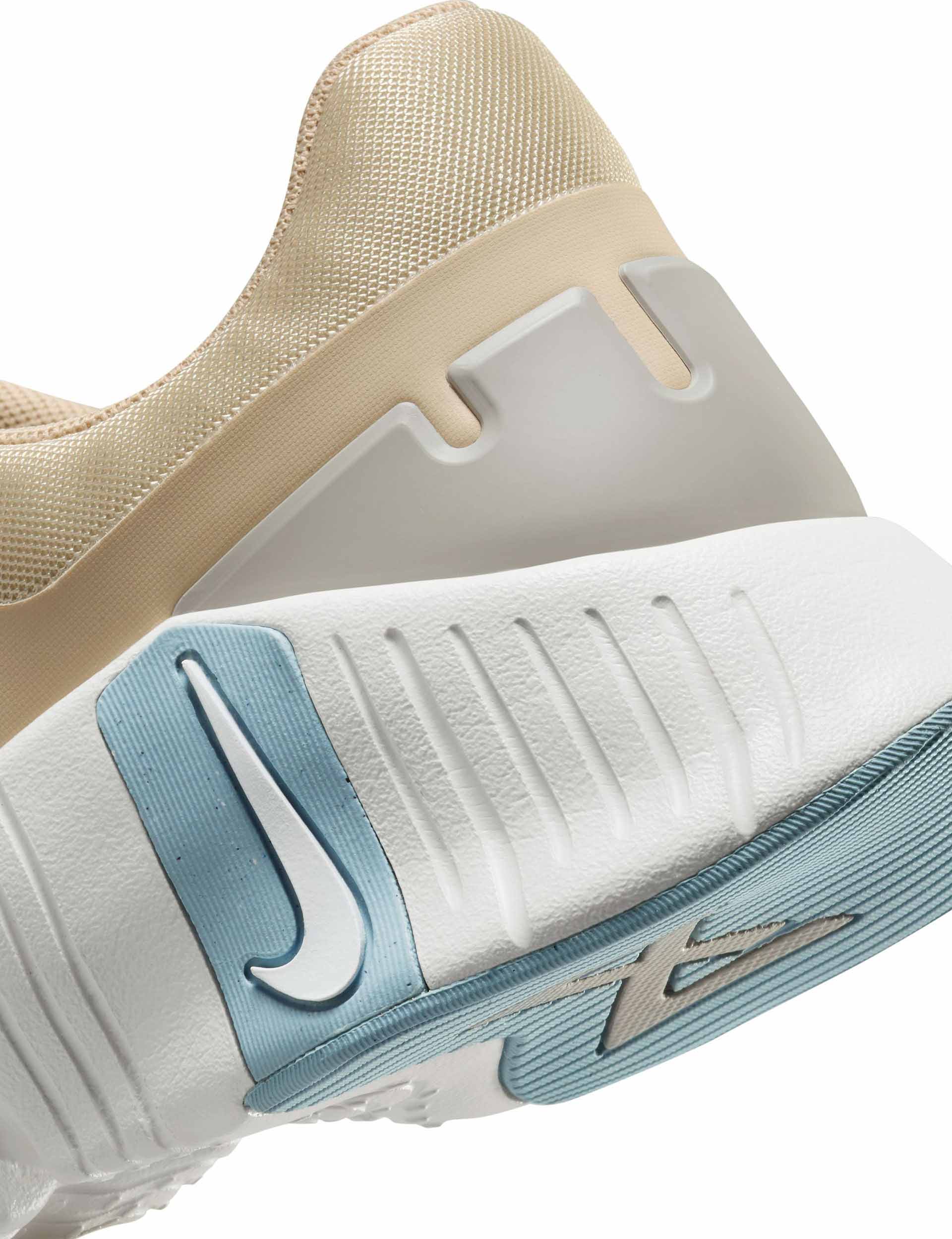Nike Free Metcon 5 Training Shoes - Sanddrift/White/Phantom/Light Iron Ore | CrossFit, Gym & Weightlifting Workouts | Premium Comfort & Support for Men & Women