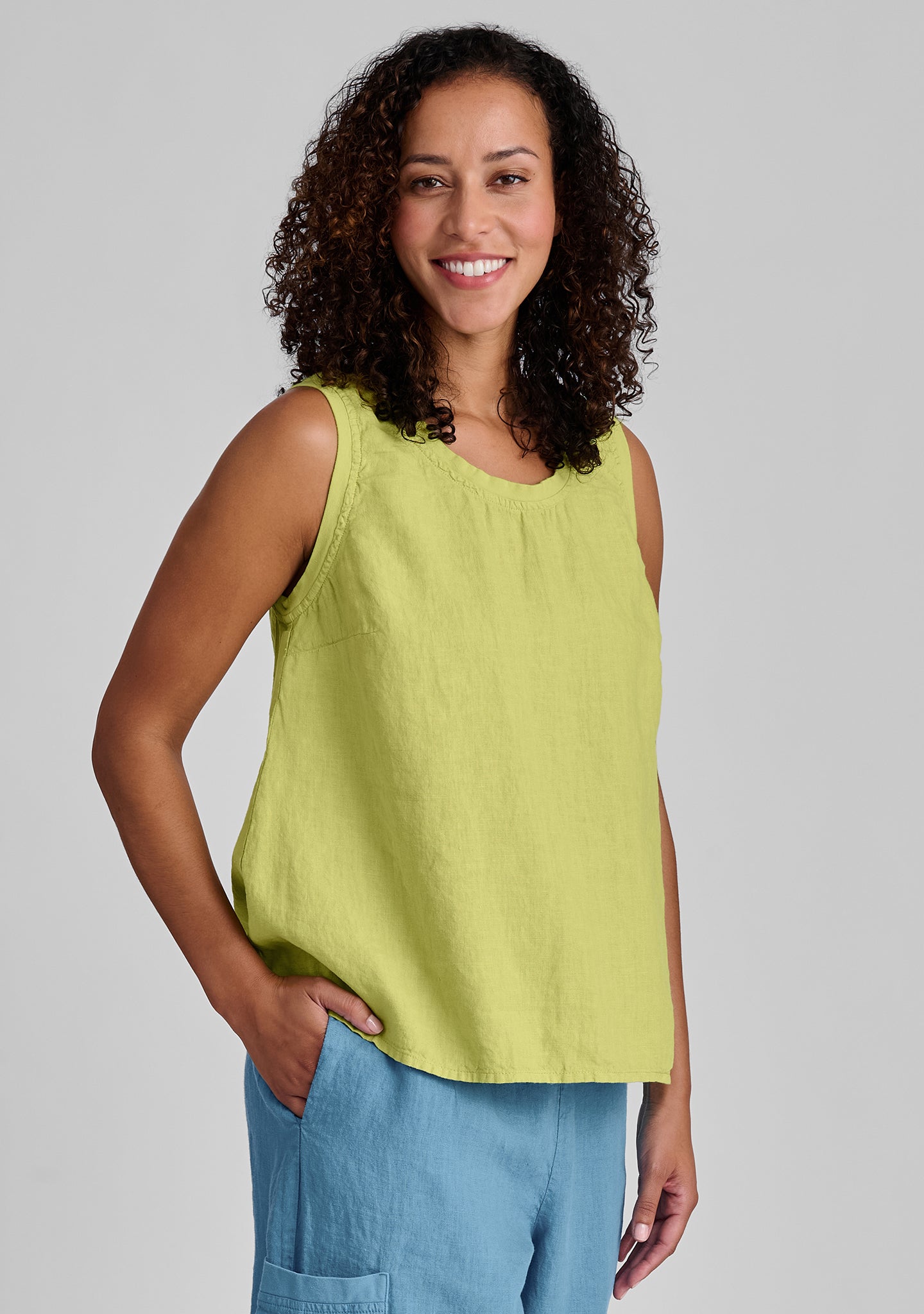 Breathable Linen Tank Top for Women - Comfortable Everyday Casual Wear - Perfect for Summer, Beach, and Layering