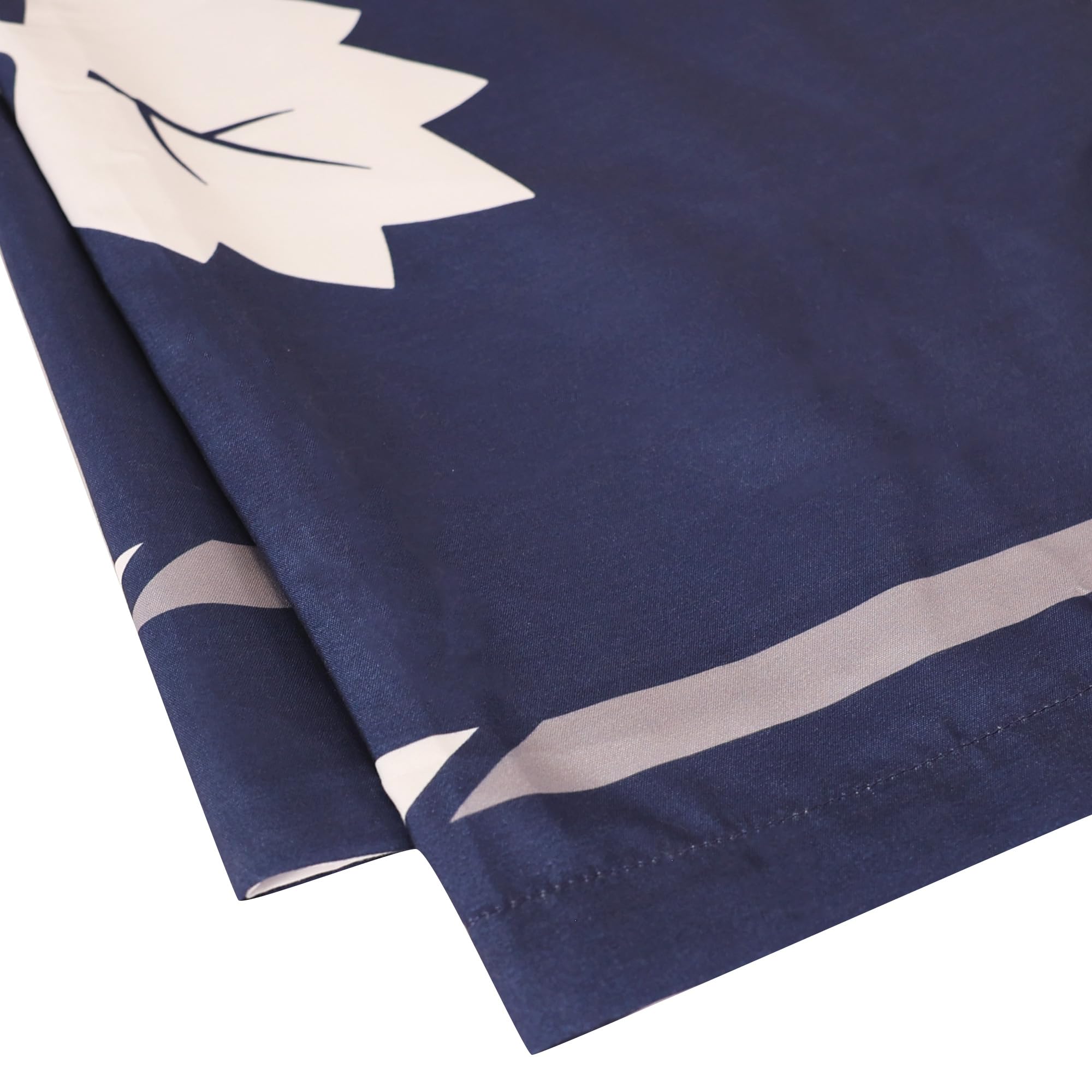 Toronto Maple Leafs Twin Bedding Set – 4-Piece NHL Comforter Set with Fitted Sheet, Flat Sheet & Pillowcase – Soft & Cozy Hockey Fan Bedroom Decor (Official NHL Licensed Product) – Perfect for Kids' Rooms, Game Day Theming, and NHL Fan Gifts
