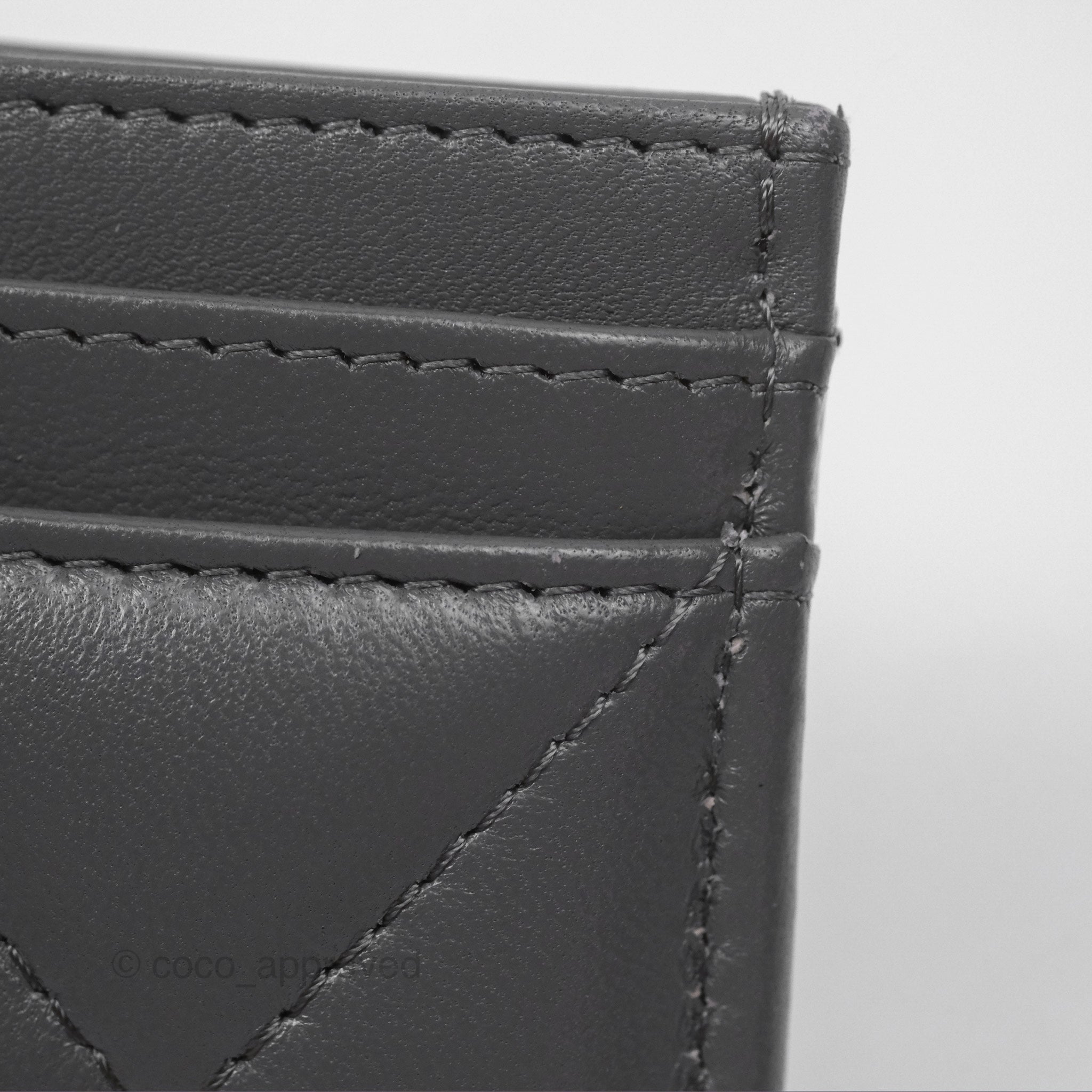 Chanel 19 Quilted Grey Leather Card Holder with Silver Hardware - Luxury Compact Wallet for Everyday Use & Travel