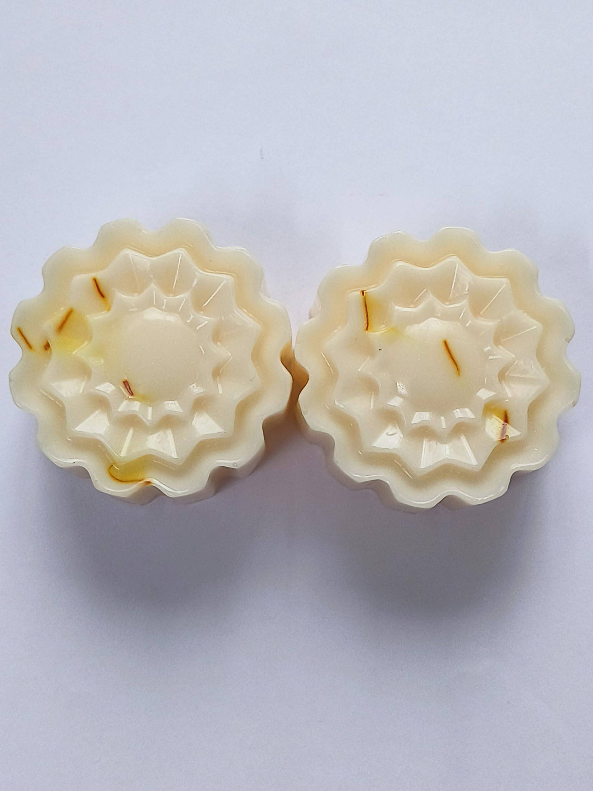 Pure Goat Milk & Saffron Soap Bar - Natural Moisturizing & Brightening for Dry & Sensitive Skin | Handmade Skincare, Face & Body Wash, Gift Idea