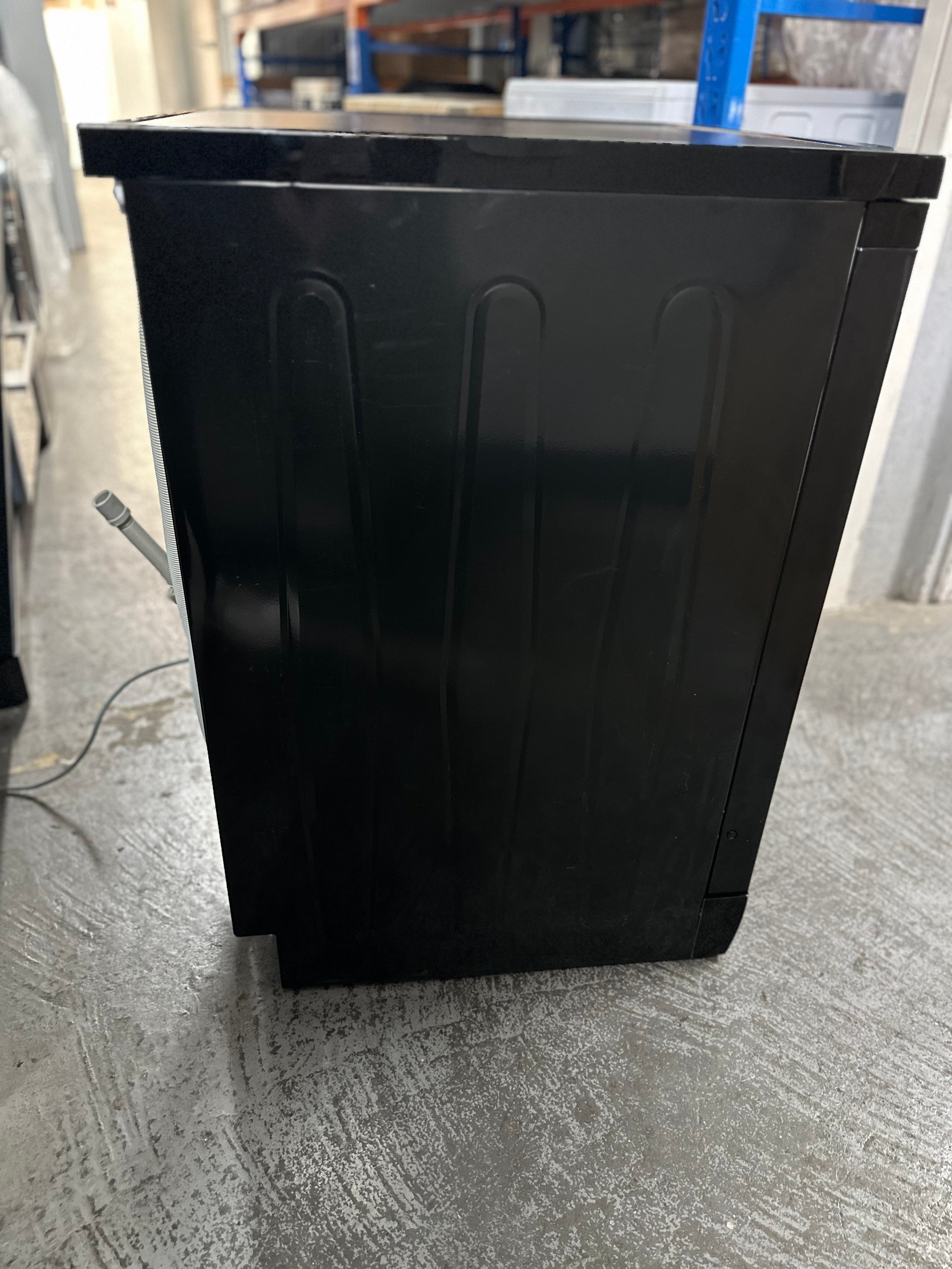 Beko BDFB1630B 16 Place Setting Freestanding Dishwasher in Glossy Black - Factory Second | Energy Efficient Dishwasher for Large Families & Entertaining | Perfect for Kitchens with Heavy Dishwashing Needs